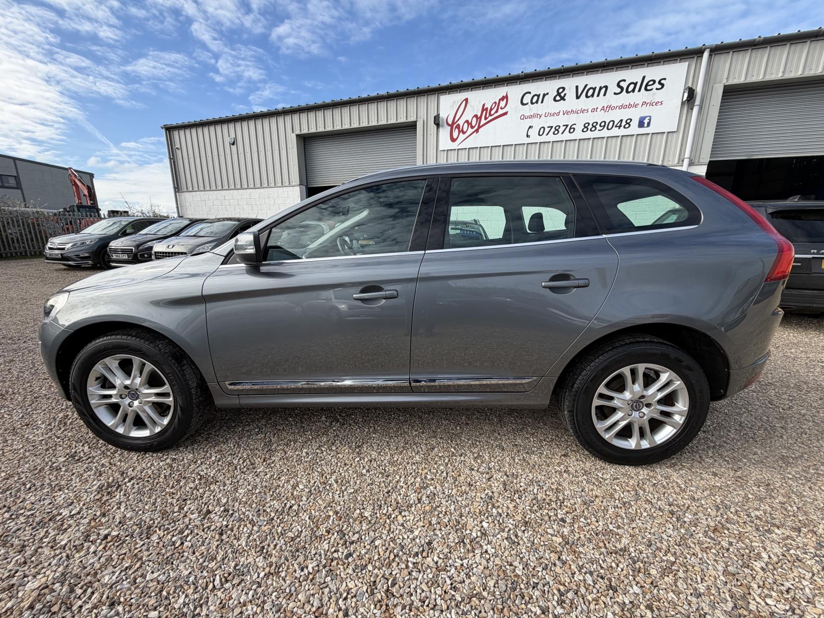Volvo XC60 2.0 D4 SE Lux SUV 5dr Diesel Manual Euro 6 (s/s) (190 ps)