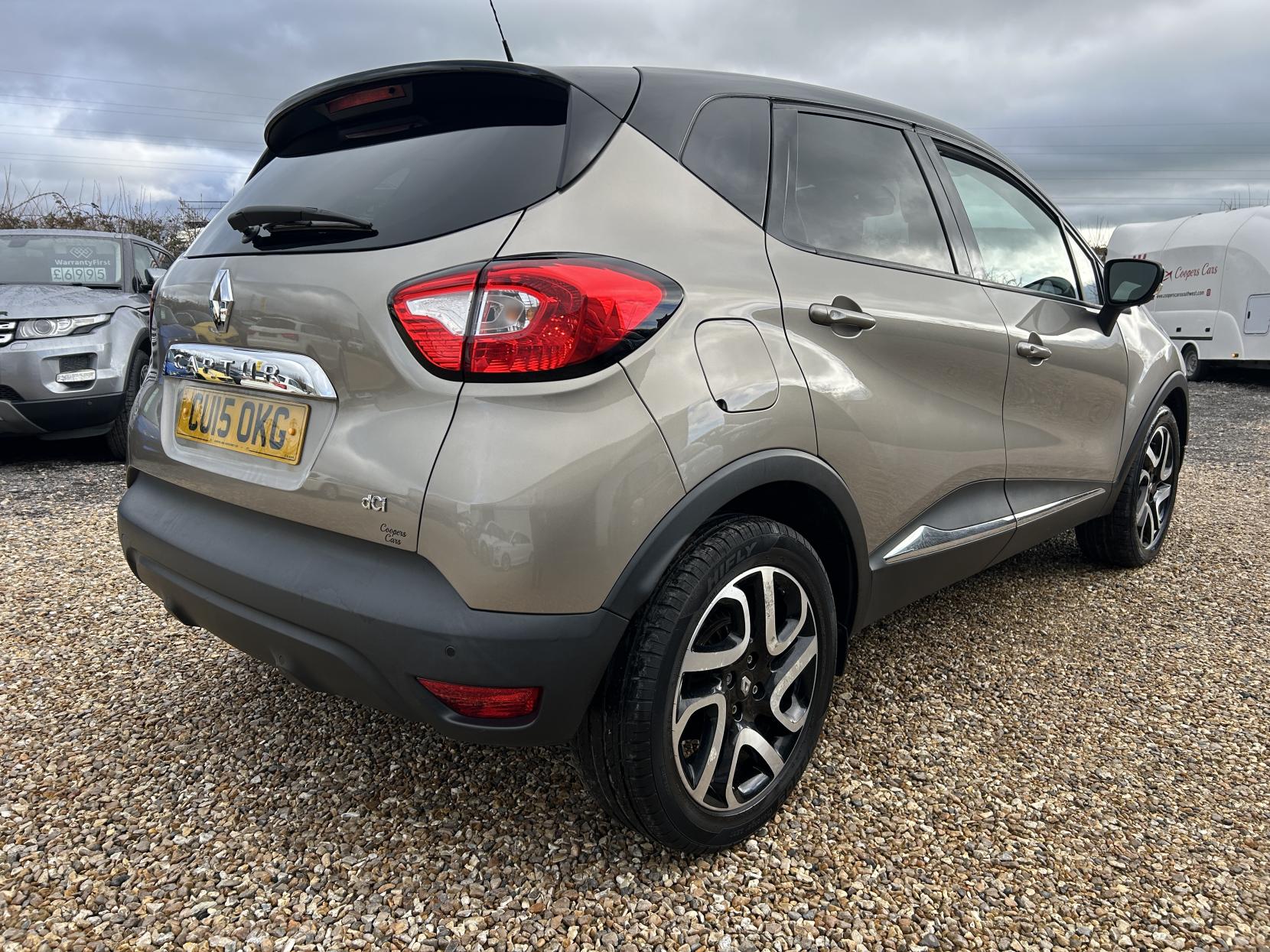Renault Captur 1.5 dCi ENERGY Dynamique S MediaNav SUV 5dr Diesel Manual Euro 5 (s/s) (90 ps)