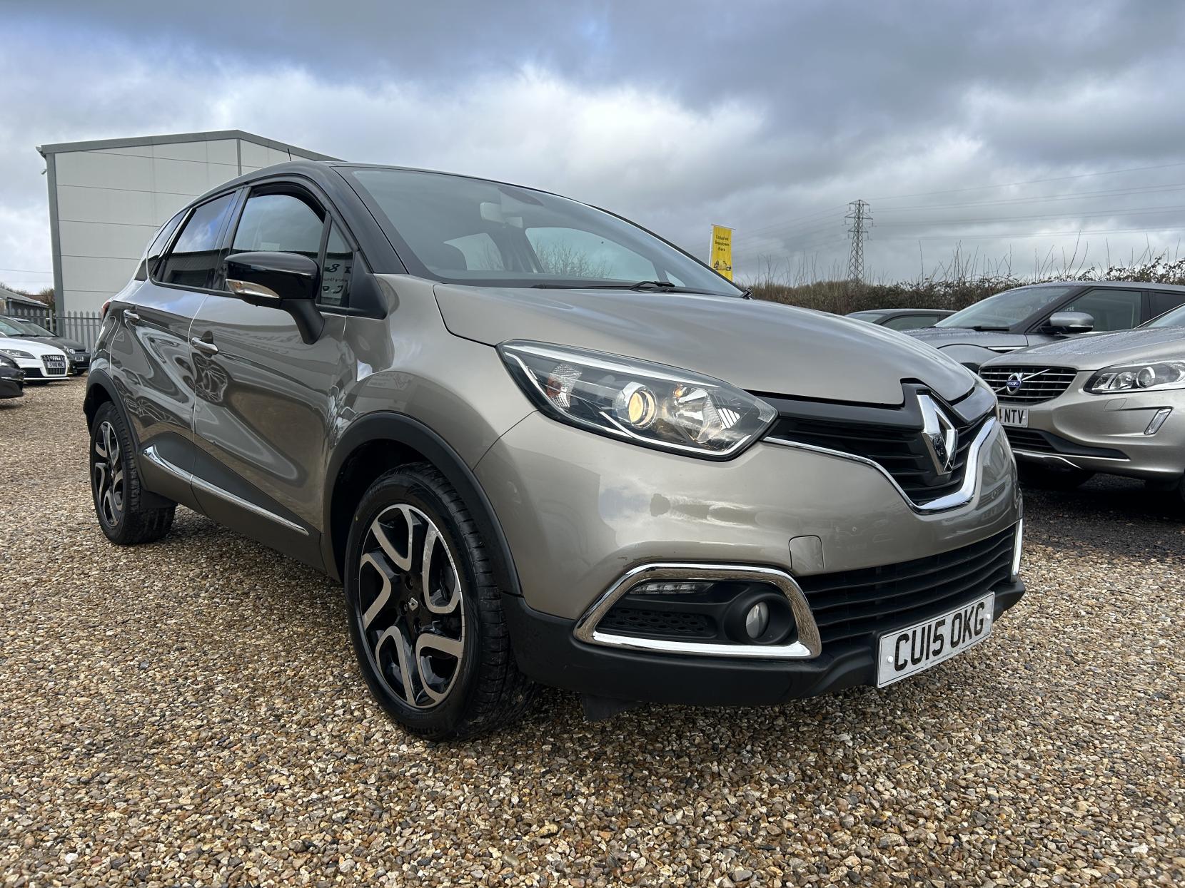 Renault Captur 1.5 dCi ENERGY Dynamique S MediaNav SUV 5dr Diesel Manual Euro 5 (s/s) (90 ps)
