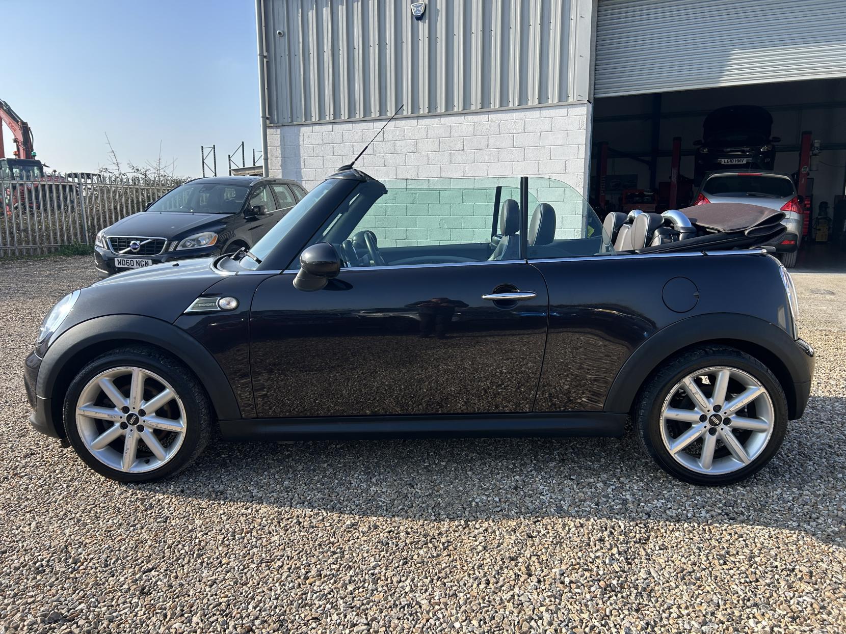 MINI Convertible 1.6 Cooper D Highgate Convertible 2dr Diesel Manual Euro 5 (s/s) (112 ps)