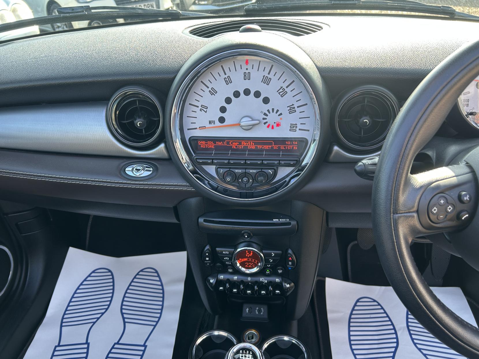 MINI Convertible 1.6 Cooper D Highgate Convertible 2dr Diesel Manual Euro 5 (s/s) (112 ps)