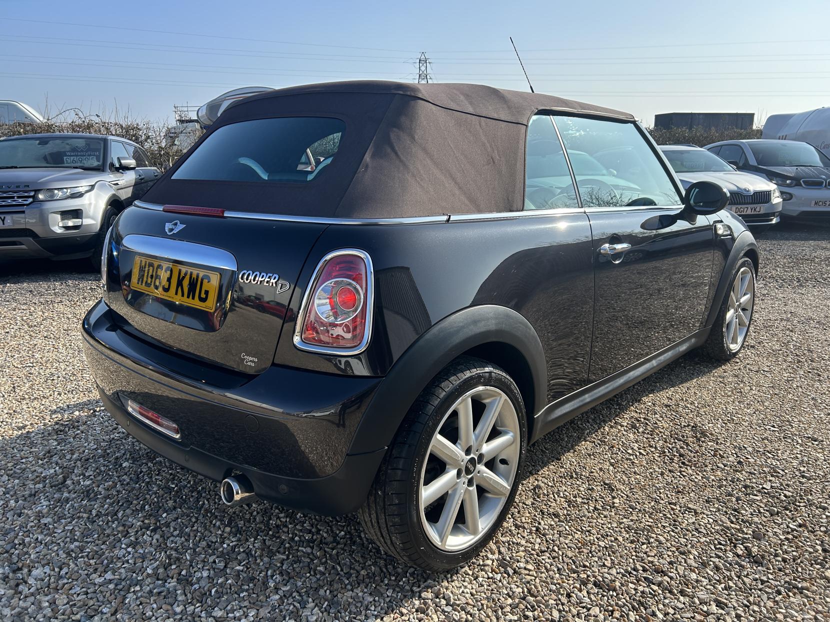 MINI Convertible 1.6 Cooper D Highgate Convertible 2dr Diesel Manual Euro 5 (s/s) (112 ps)