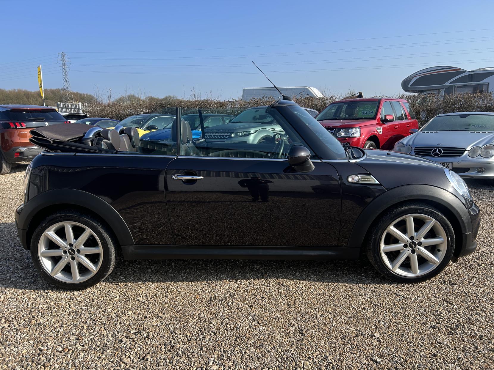MINI Convertible 1.6 Cooper D Highgate Convertible 2dr Diesel Manual Euro 5 (s/s) (112 ps)
