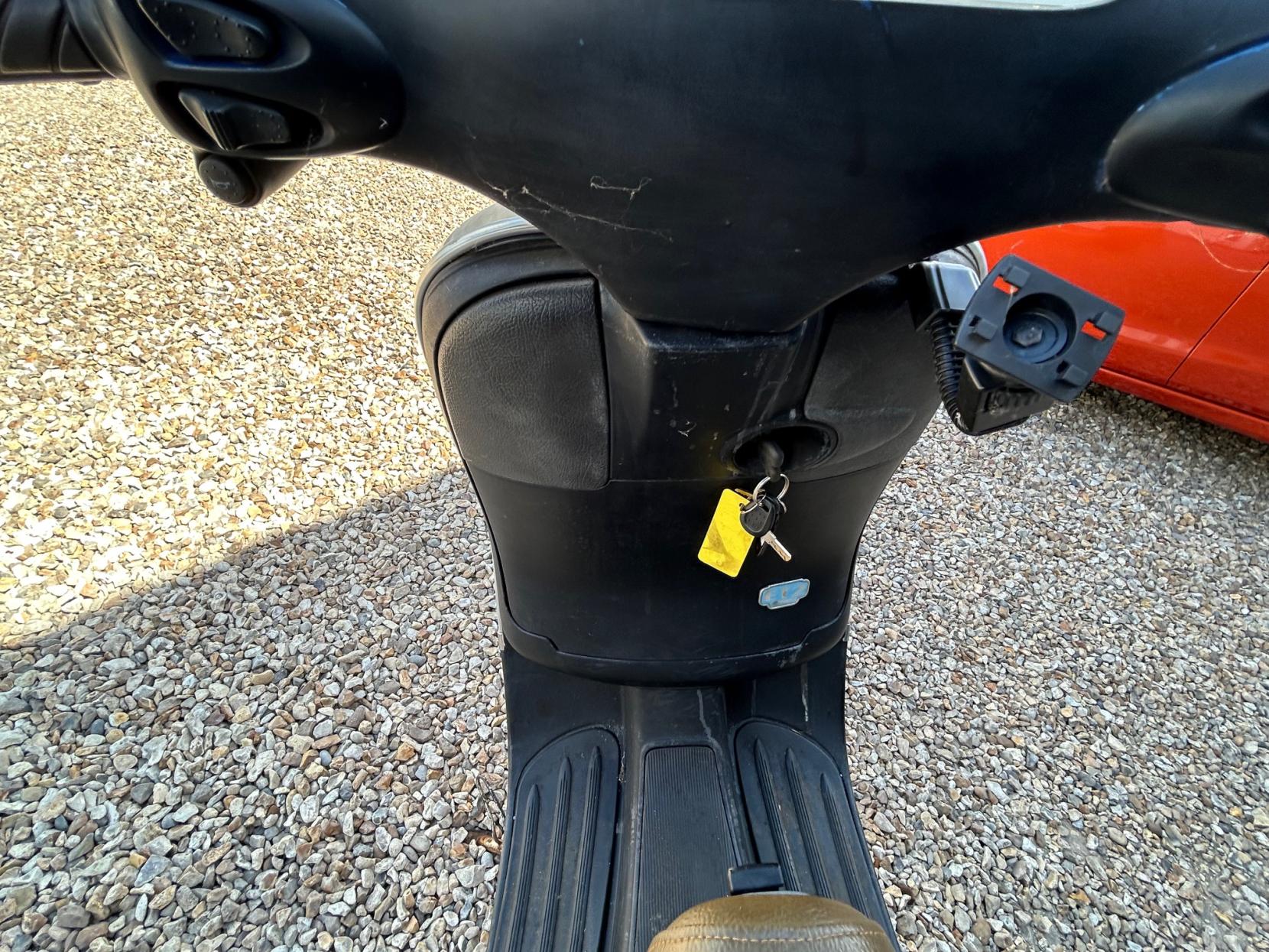 Piaggio ET2 49 Moped (1997 - 2005)