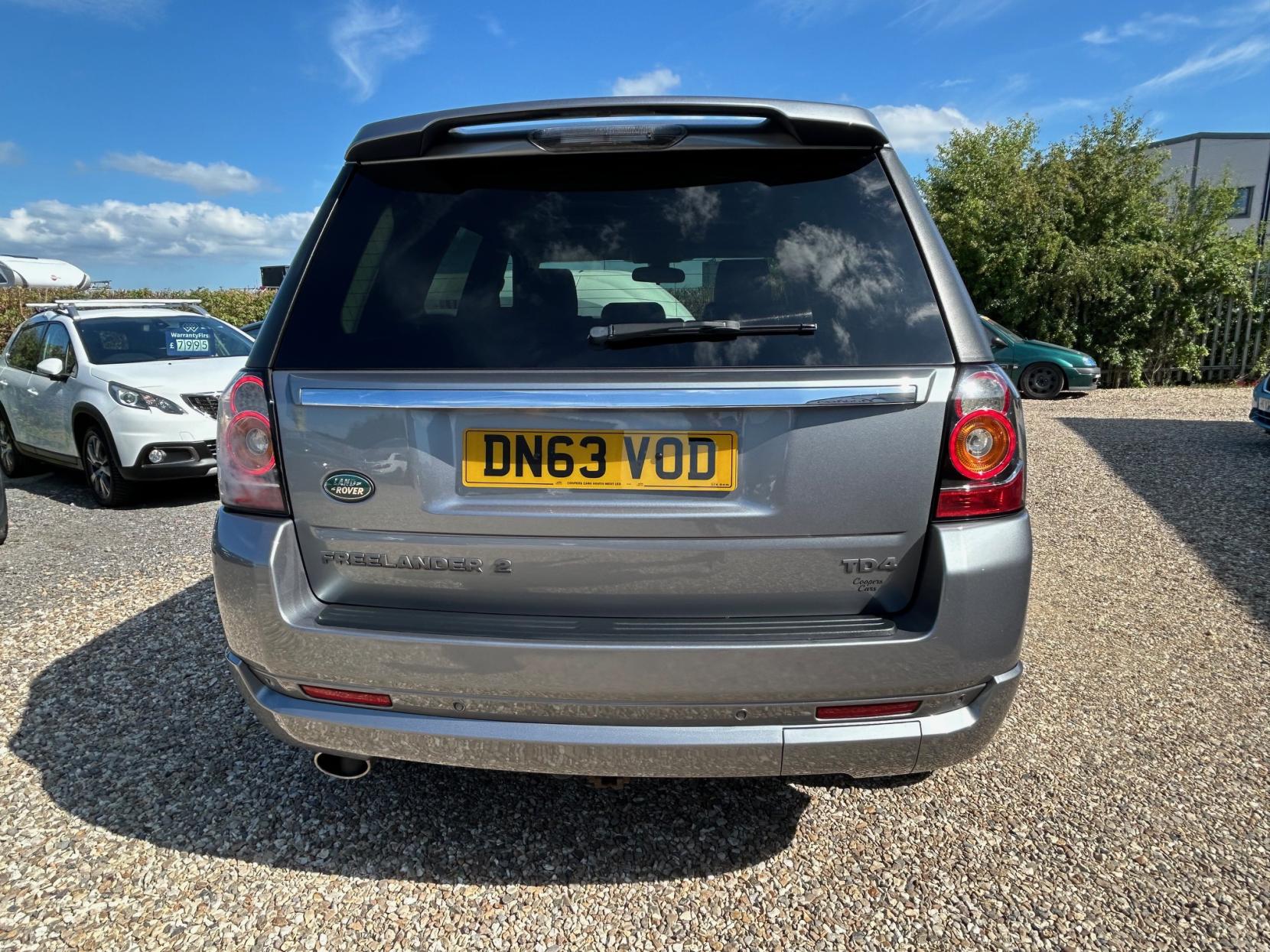 Land Rover Freelander 2 2.2 TD4 Dynamic SUV 5dr Diesel Manual 4WD Euro 5 (s/s) (150 ps)