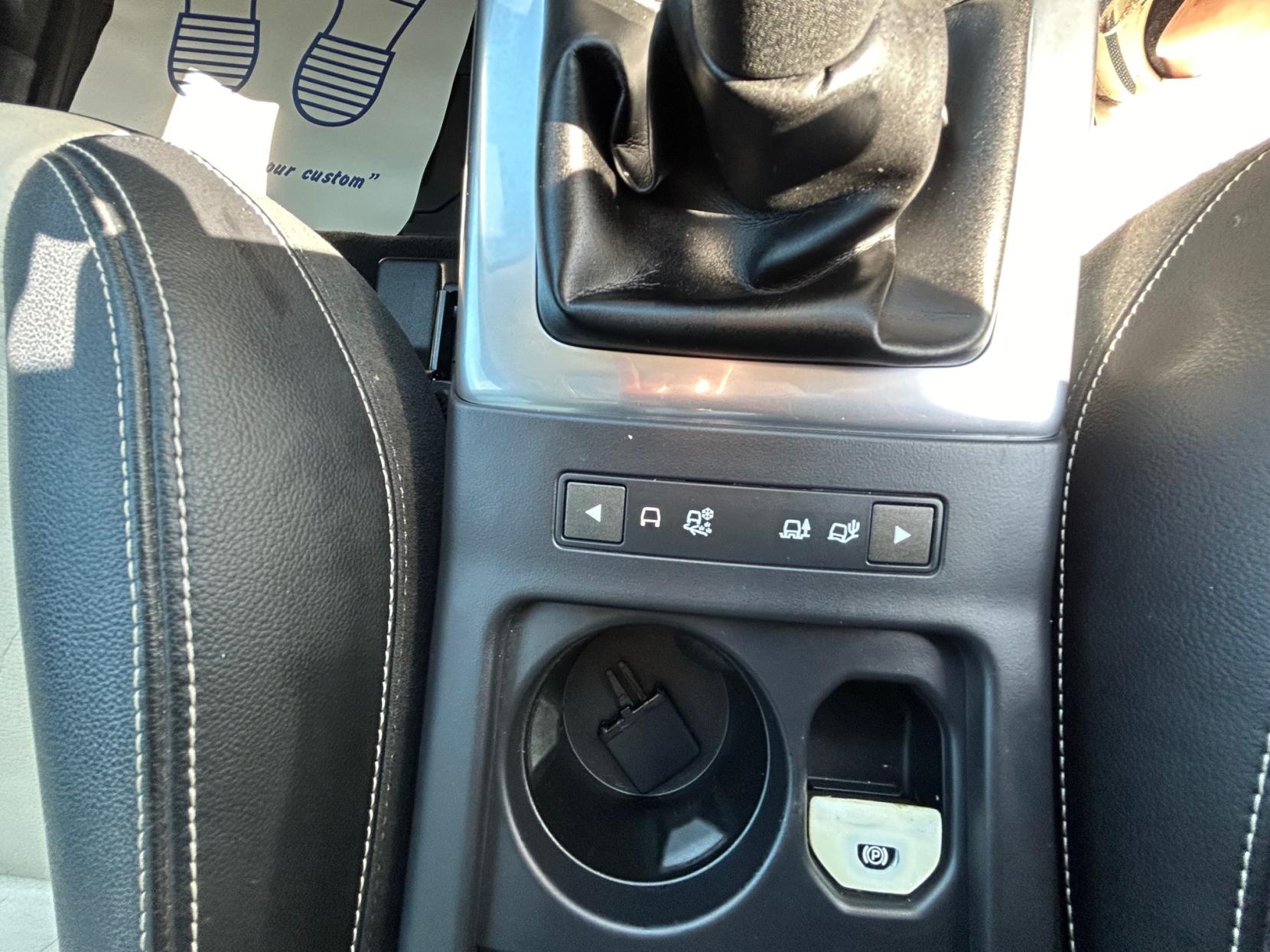 Land Rover Freelander 2 2.2 TD4 Dynamic SUV 5dr Diesel Manual 4WD Euro 5 (s/s) (150 ps)