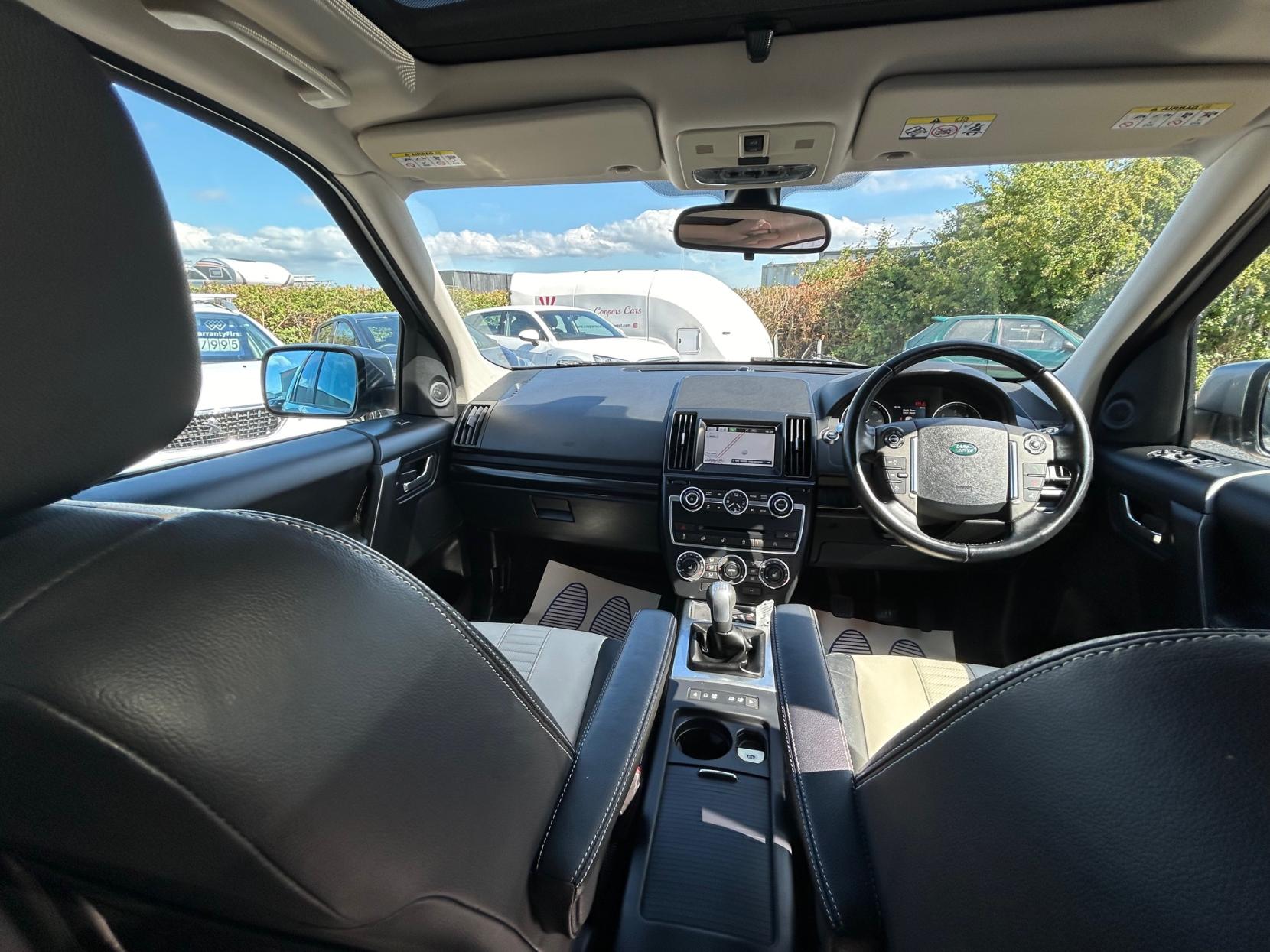 Land Rover Freelander 2 2.2 TD4 Dynamic SUV 5dr Diesel Manual 4WD Euro 5 (s/s) (150 ps)