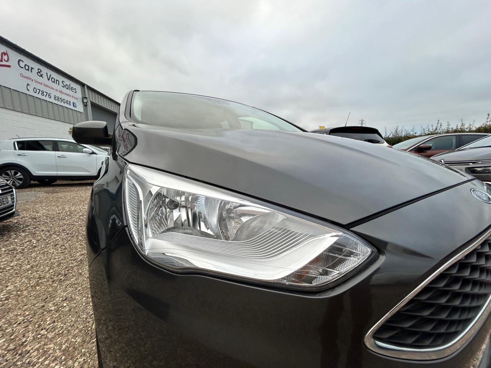 Ford C-Max 1.5 TDCi Zetec MPV 5dr Diesel Manual Euro 6 (s/s) (120 ps)