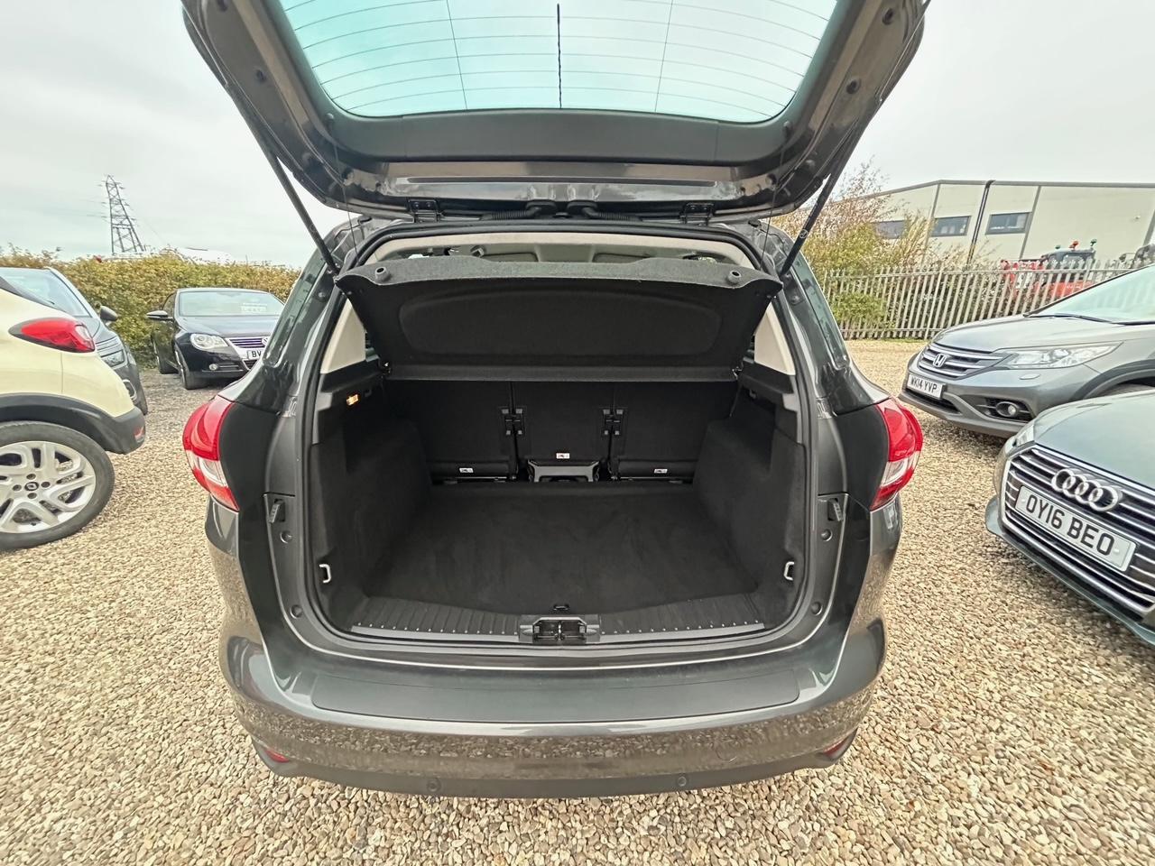 Ford C-Max 1.5 TDCi Zetec MPV 5dr Diesel Manual Euro 6 (s/s) (120 ps)