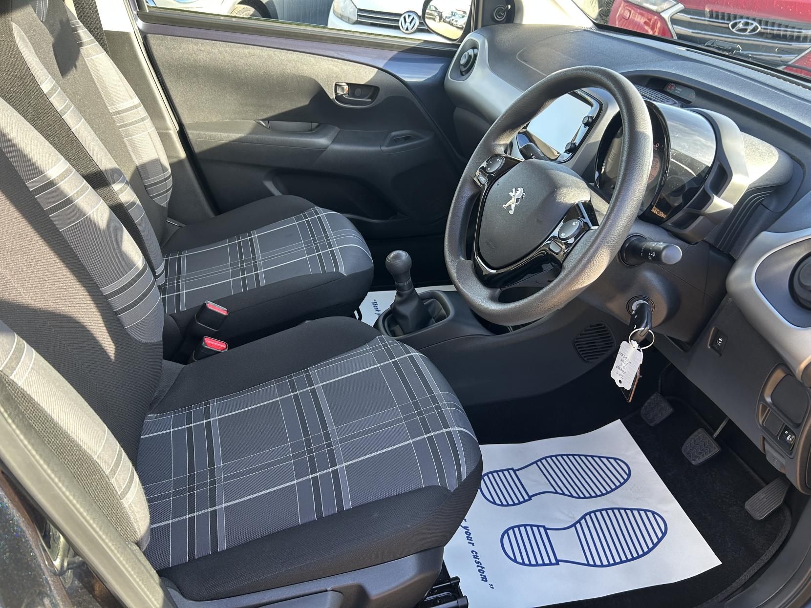 Peugeot 108 1.0 Active Hatchback 5dr Petrol Manual Euro 6 (68 ps)