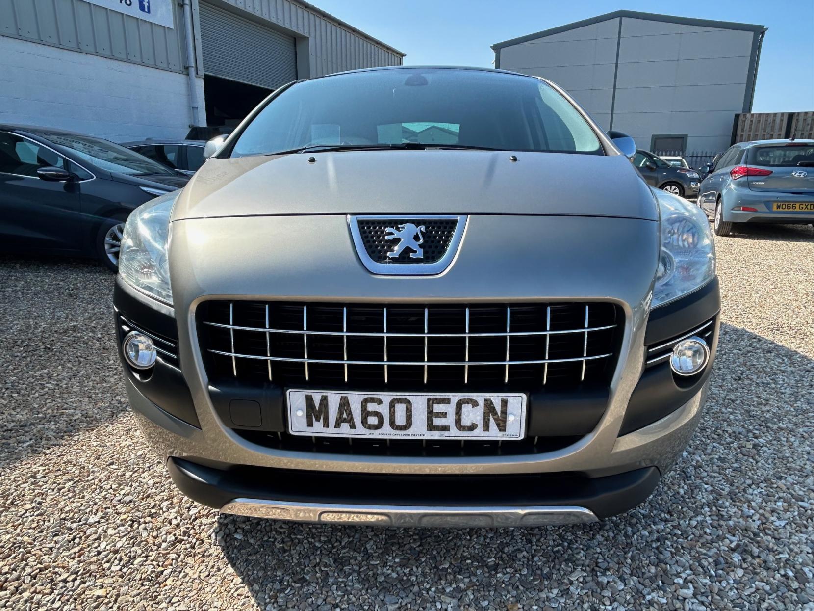 Peugeot 3008 1.6 HDi Exclusive SUV 5dr Diesel EGC Euro 4 (110 bhp)