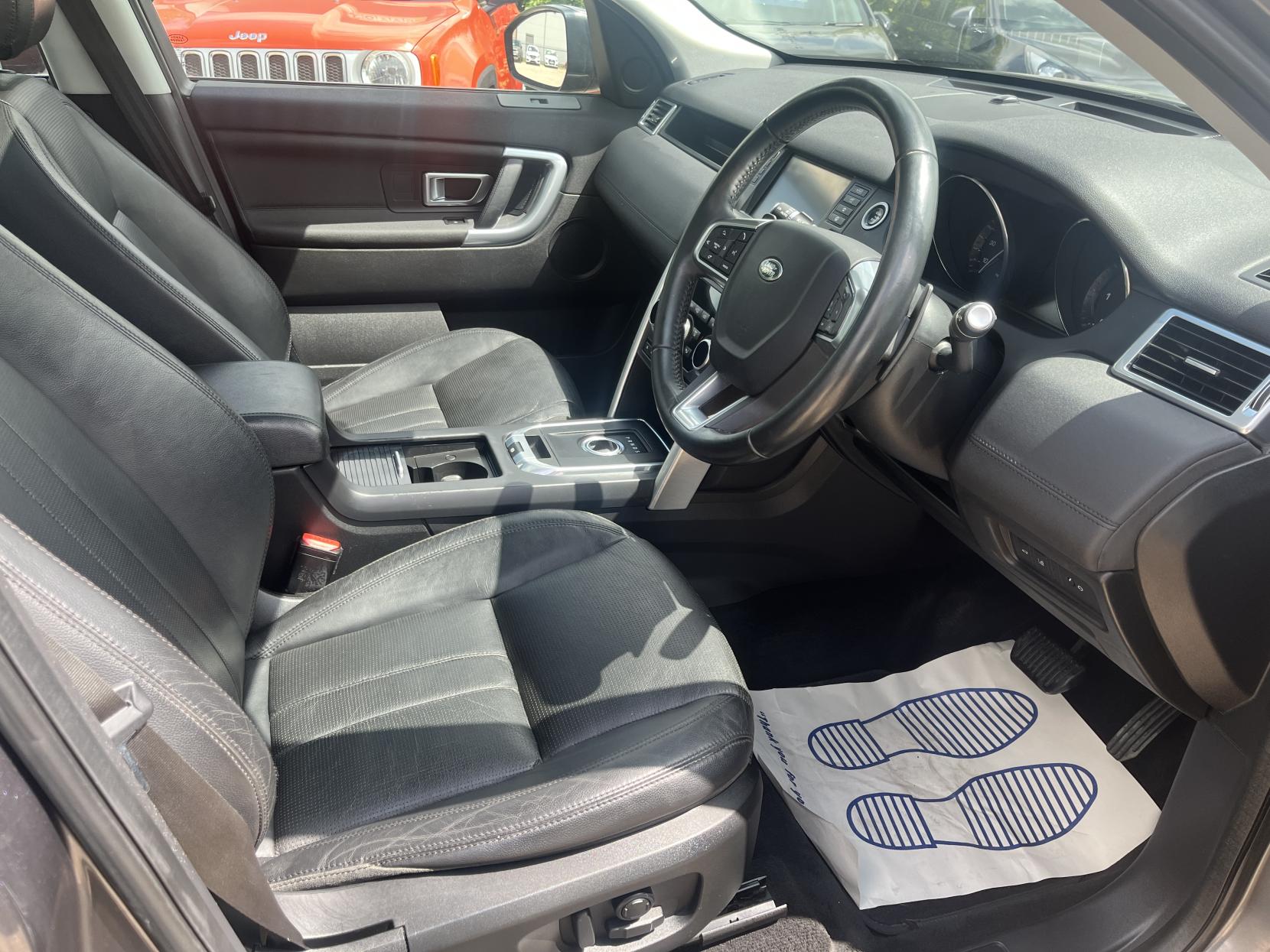 Land Rover Discovery Sport 2.2 SD4 HSE SUV 5dr Diesel Auto 4WD Euro 5 (s/s) (190 ps)