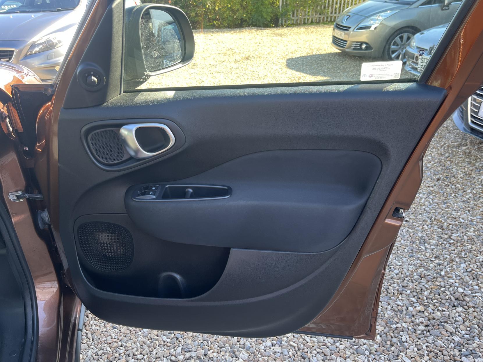 Fiat 500L 1.4 S-Design MPV 5dr Petrol Manual Euro 6 (95 bhp)