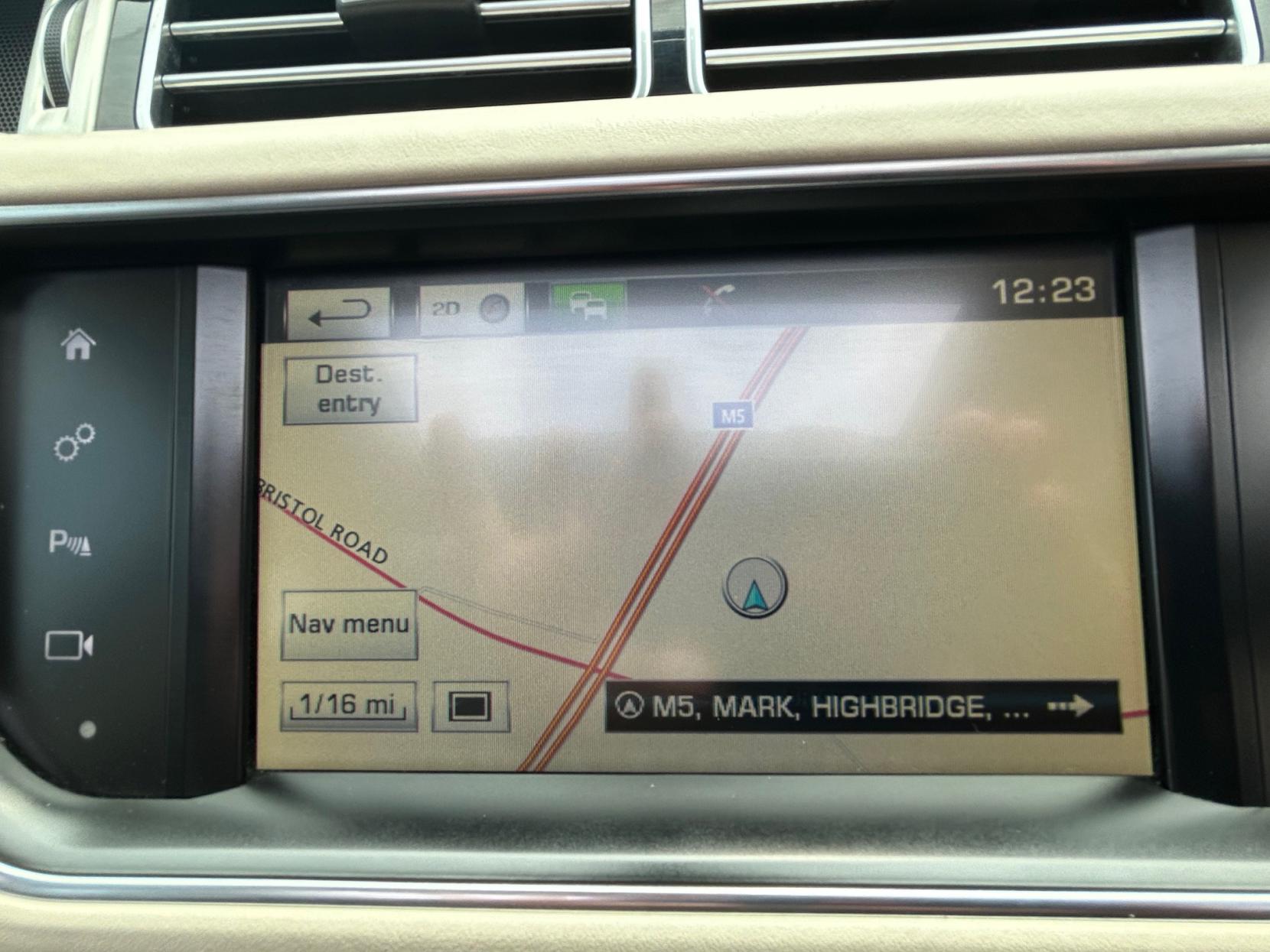 Land Rover Range Rover 4.4 SD V8 Vogue SE SUV 5dr Diesel Auto 4WD Euro 6 (s/s) (339 ps)