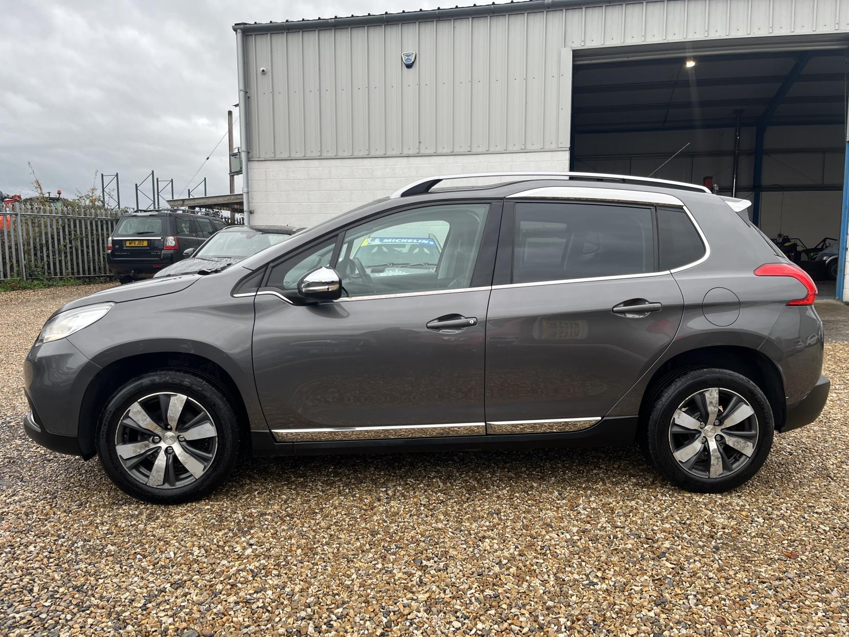 Peugeot 2008 1.6 e-HDi Allure SUV 5dr Diesel Manual Euro 5 (s/s) (92 ps)