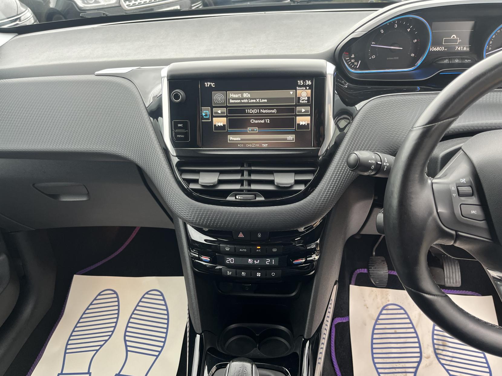 Peugeot 2008 1.6 e-HDi Allure SUV 5dr Diesel Manual Euro 5 (s/s) (92 ps)