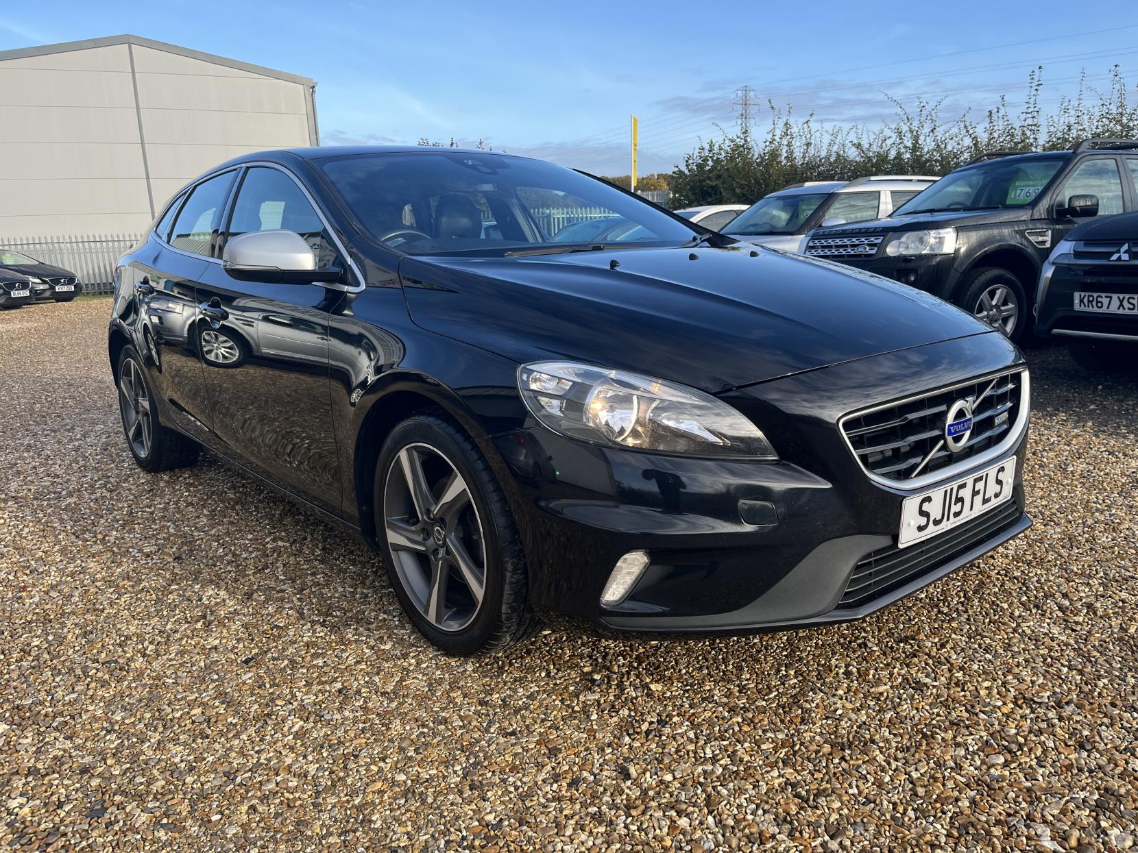 Volvo V40 1.6 D2 R-Design Hatchback 5dr Diesel Manual Euro 5 (s/s) (115 ps)