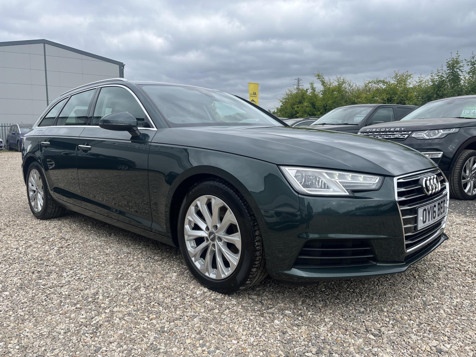 Audi A4 Avant 2.0 TDI ultra SE Estate 5dr Diesel Manual Euro 6 (s/s) (150 ps)