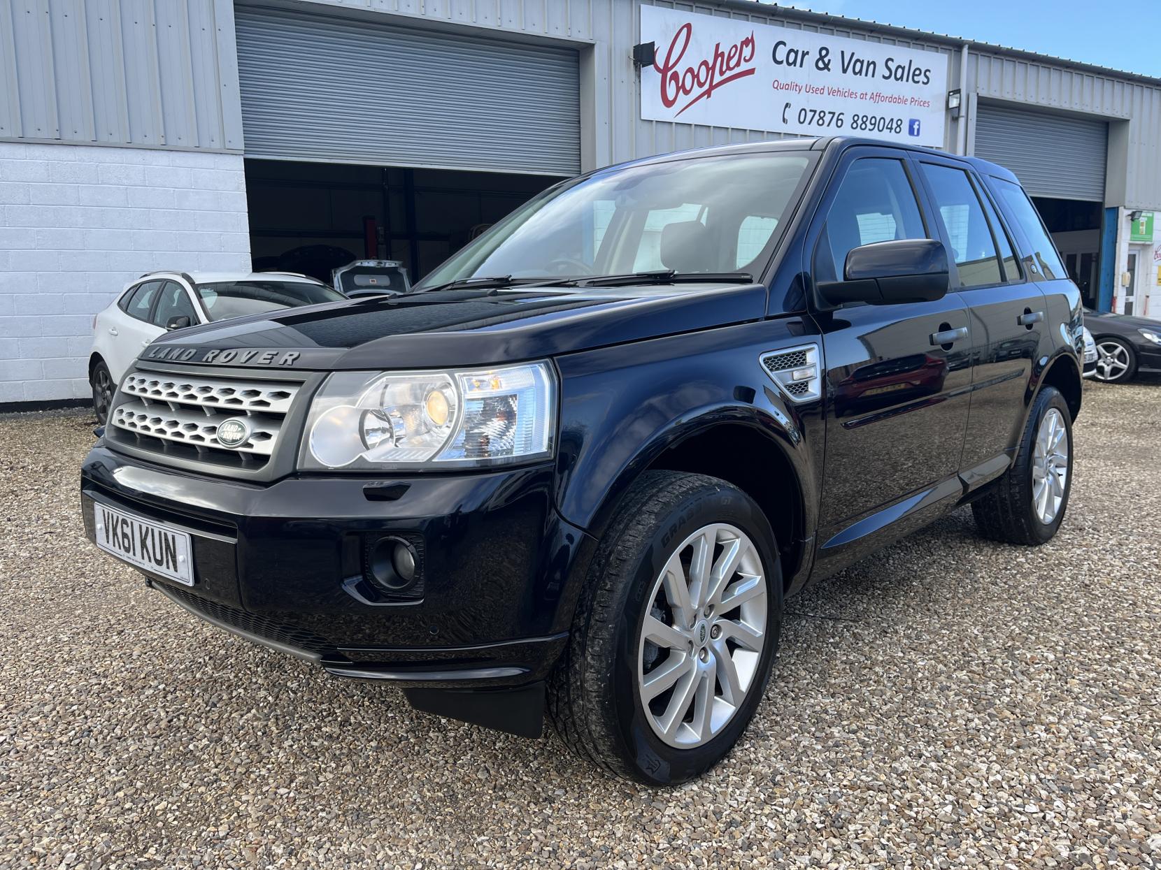 Land Rover Freelander 2 2.2 SD4 HSE SUV 5dr Diesel CommandShift 4WD Euro 5 (190 ps)