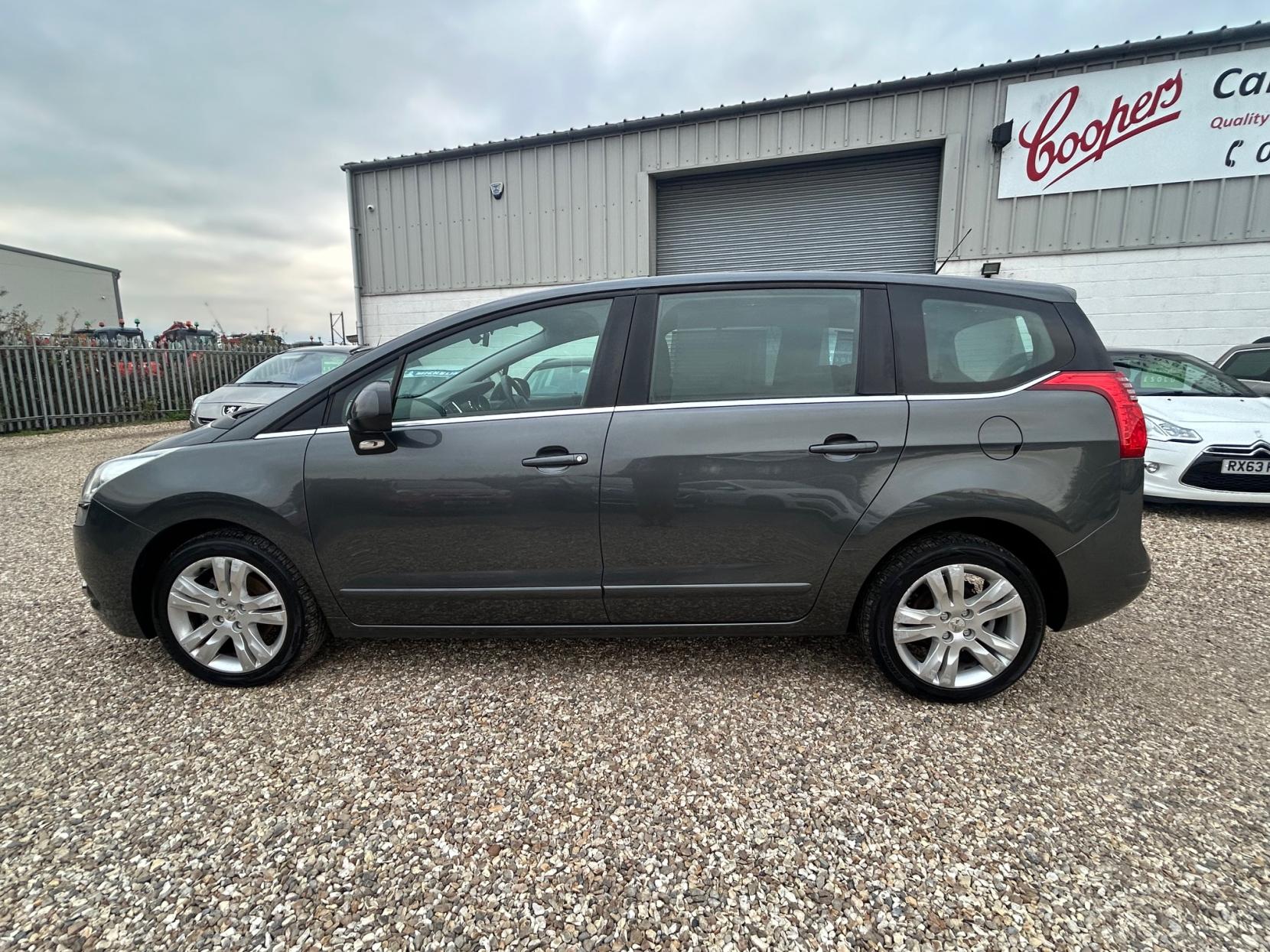 Peugeot 5008 1.6 VTi Active MPV 5dr Petrol Manual Euro 5 (120 ps)