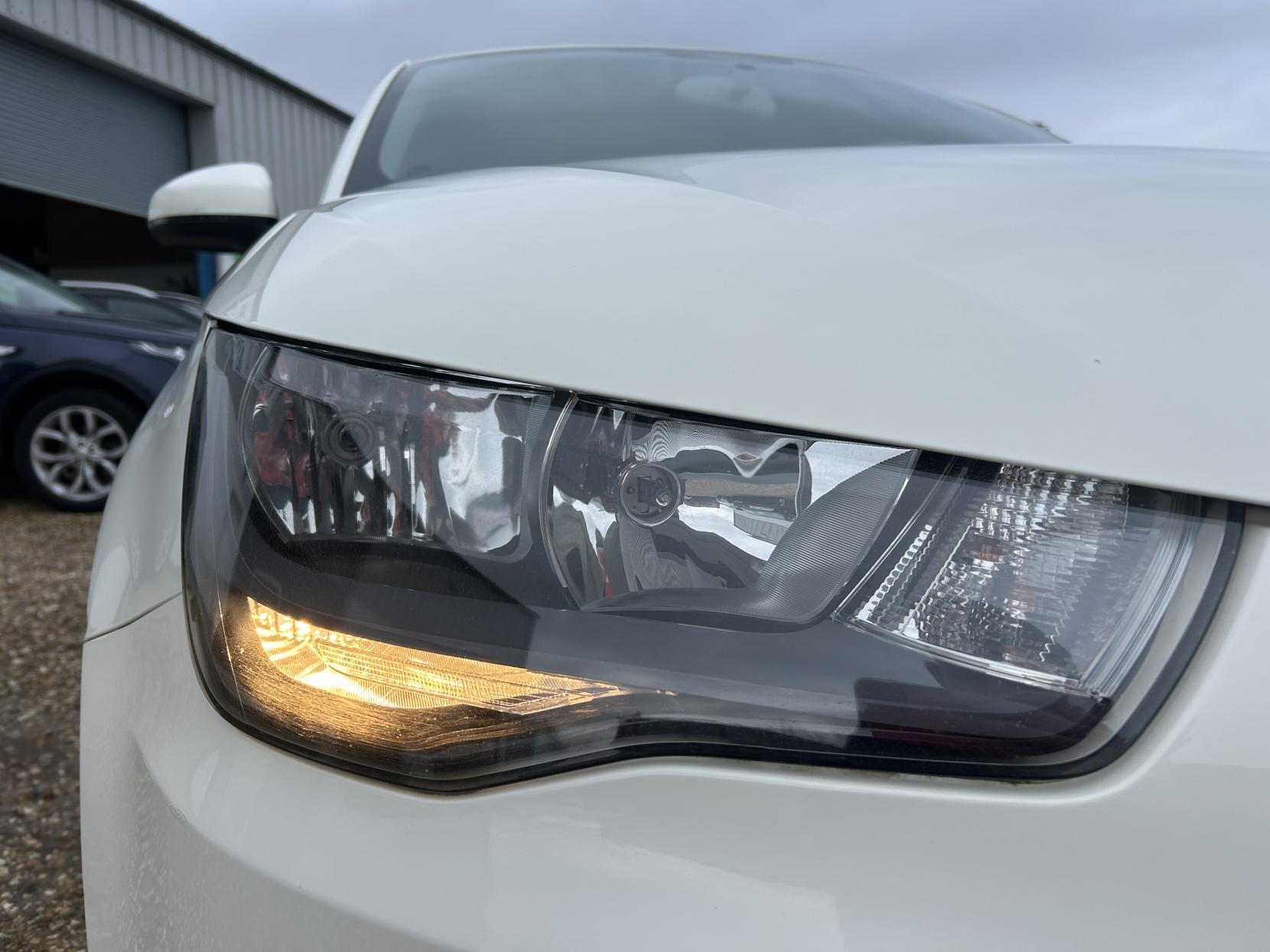 Audi A1 1.4 TFSI Sport Sportback 5dr Petrol Manual Euro 5 (s/s) (122 ps)