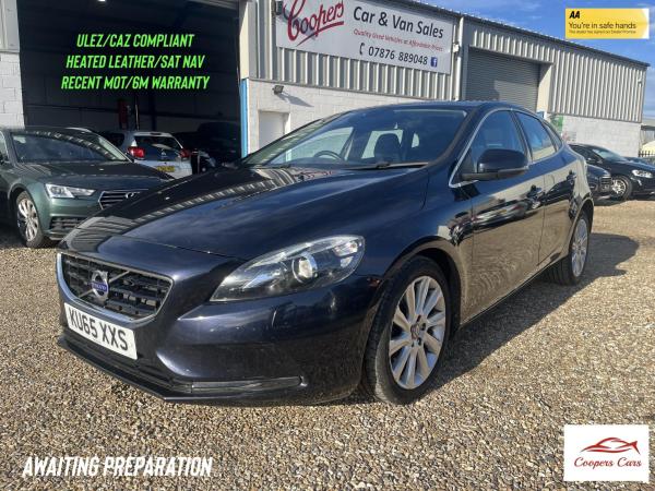 Volvo V40 2.0 D2 SE Lux Nav Hatchback 5dr Diesel Manual Euro 6 (s/s) (120 ps)