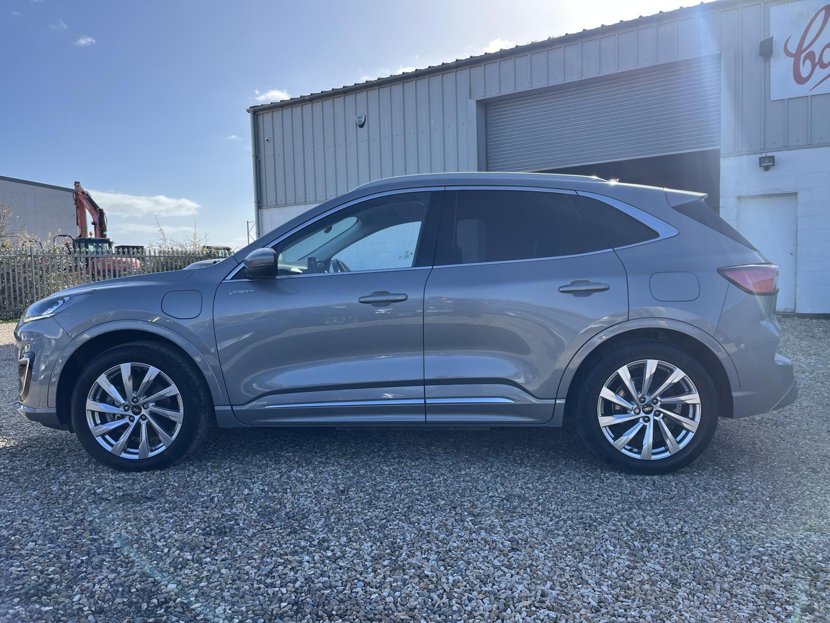 Ford Kuga 2.5 Duratec 14.4kWh Vignale SUV 5dr Petrol Plug-in Hybrid CVT Euro 6 (s/s) (225 ps)