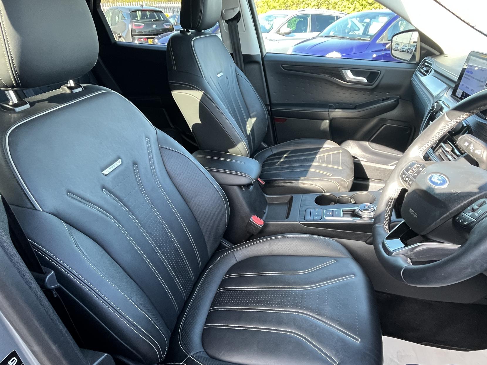 Ford Kuga 2.5 Duratec 14.4kWh Vignale SUV 5dr Petrol Plug-in Hybrid CVT Euro 6 (s/s) (225 ps)