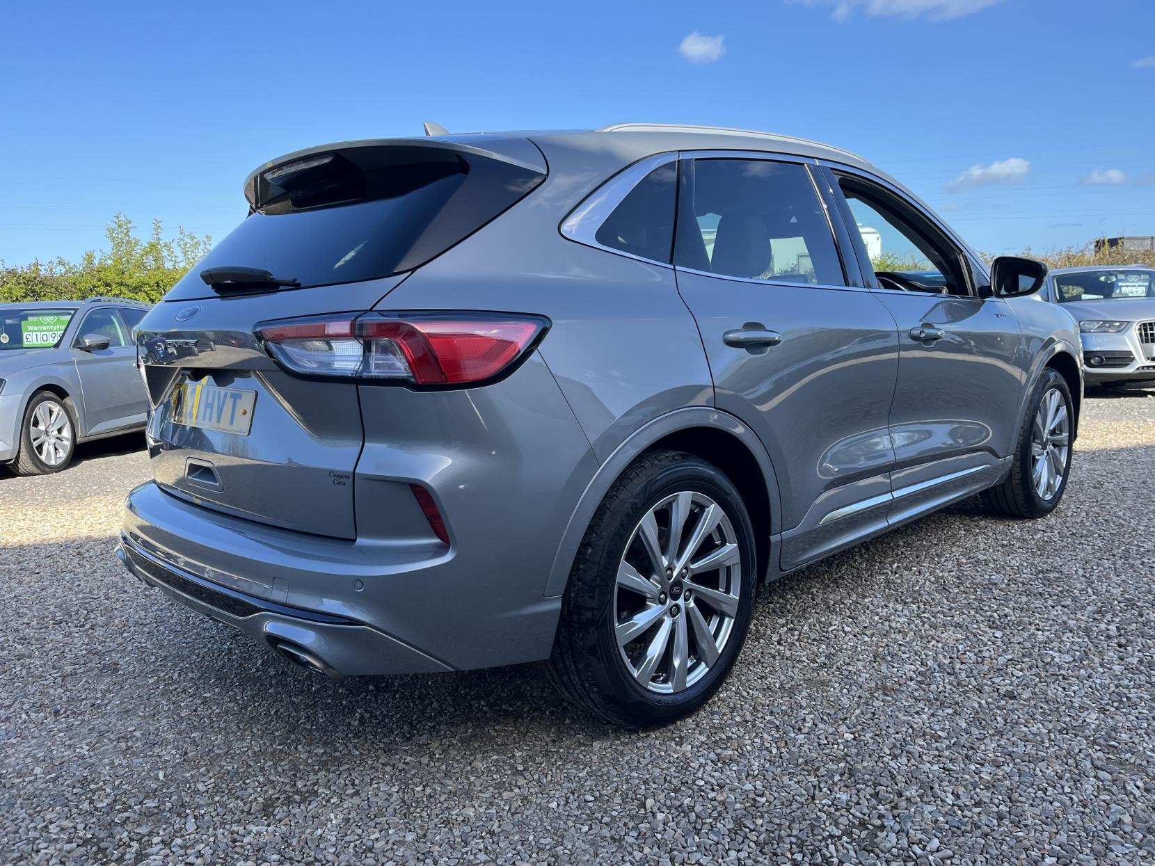 Ford Kuga 2.5 Duratec 14.4kWh Vignale SUV 5dr Petrol Plug-in Hybrid CVT Euro 6 (s/s) (225 ps)