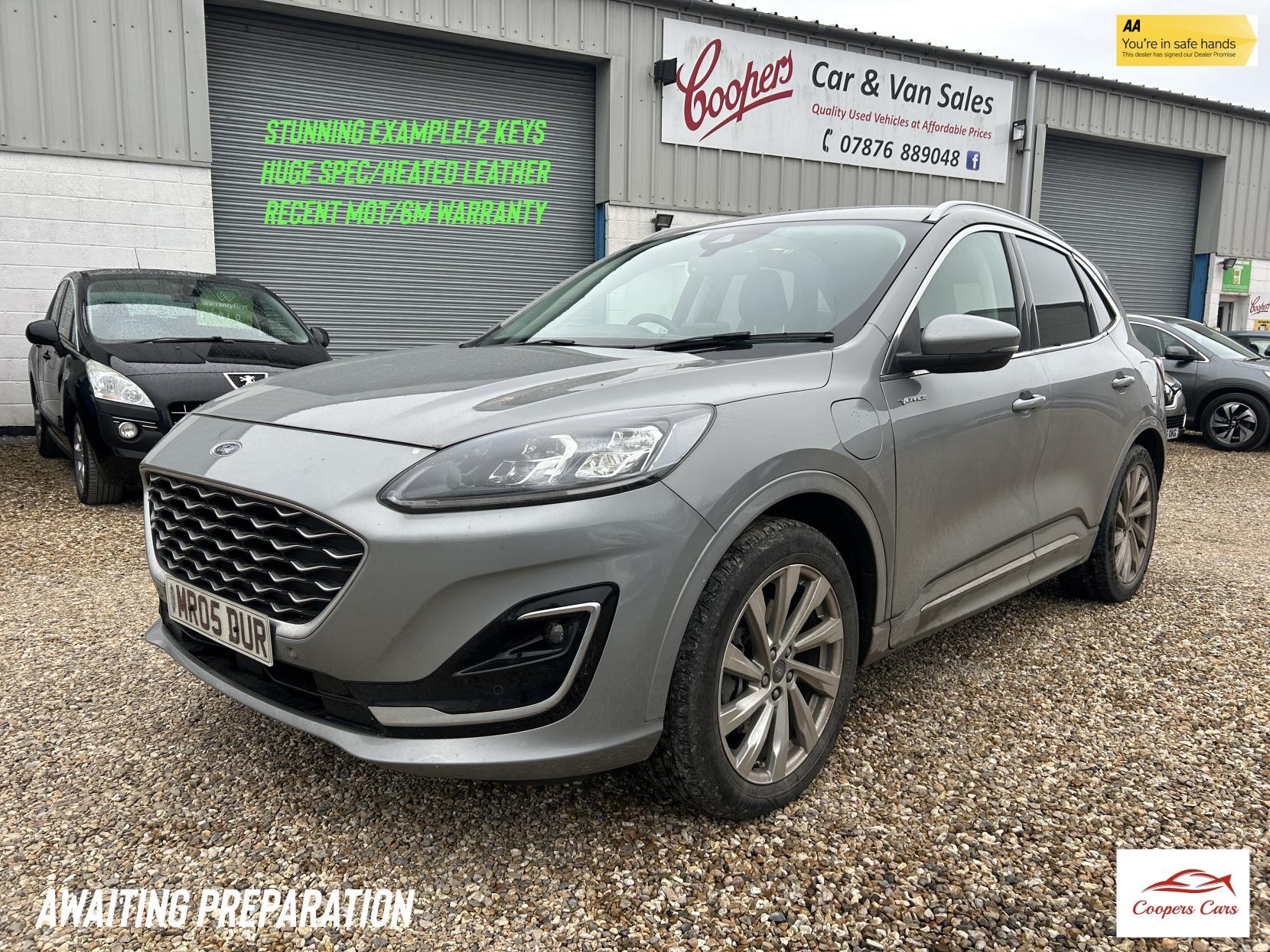 Ford Kuga 2.5 Duratec 14.4kWh Vignale SUV 5dr Petrol Plug-in Hybrid CVT Euro 6 (s/s) (225 ps)