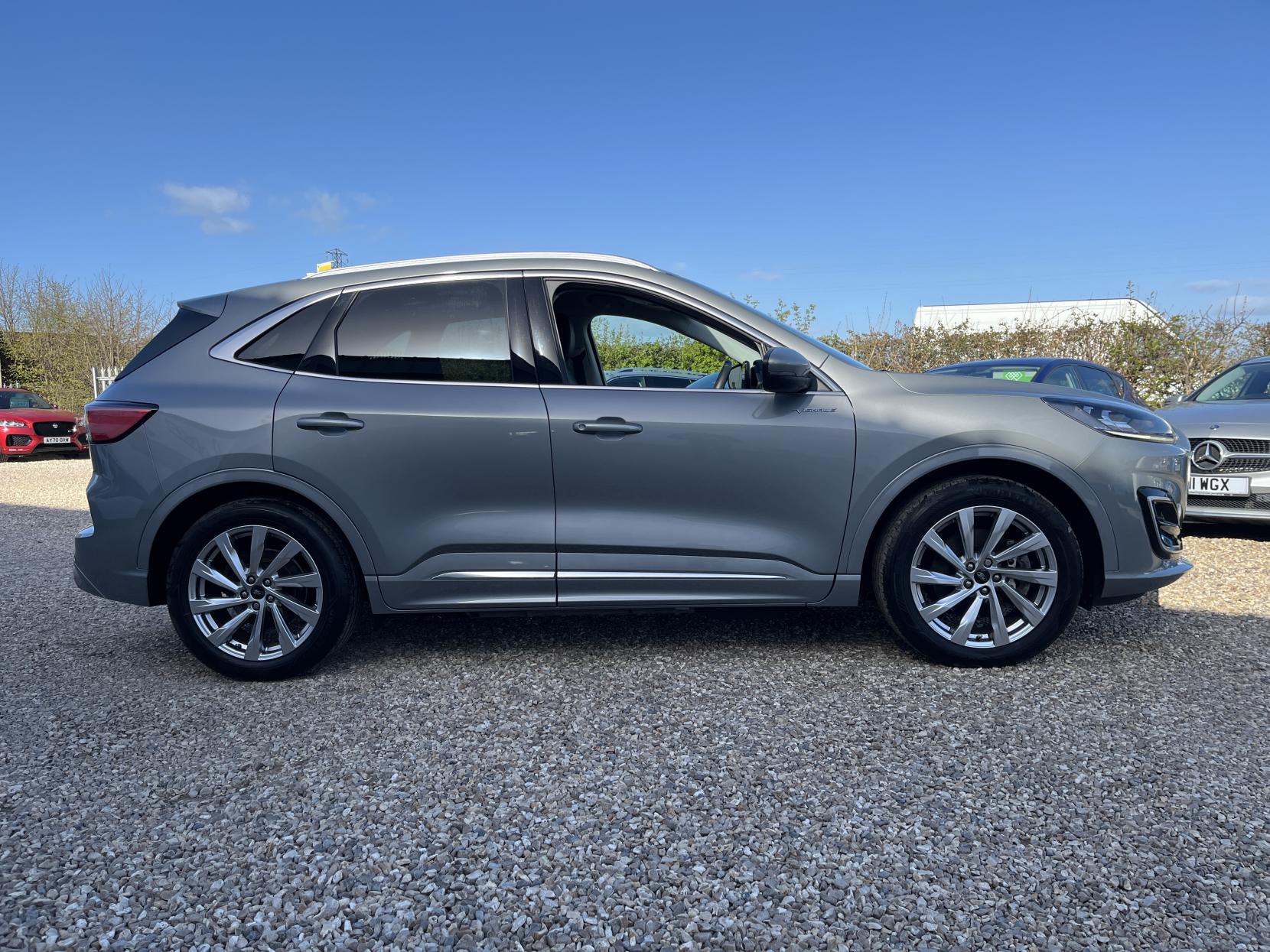 Ford Kuga 2.5 Duratec 14.4kWh Vignale SUV 5dr Petrol Plug-in Hybrid CVT Euro 6 (s/s) (225 ps)