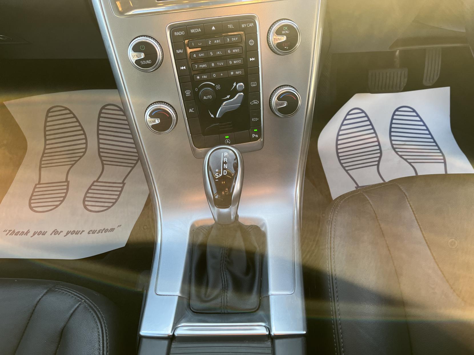 Volvo XC60 2.0 D4 SE Nav SUV 5dr Diesel Auto Euro 6 (s/s) (190 ps)