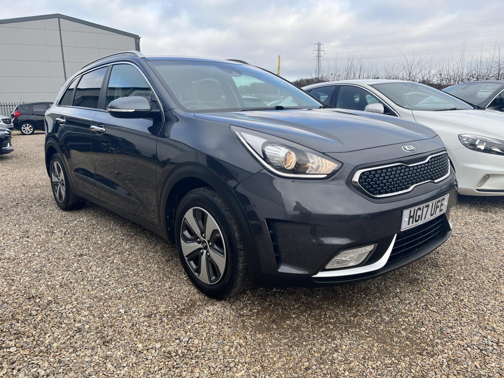 Kia Niro 1.6h GDi 2 SUV 5dr Petrol Hybrid DCT Euro 6 (s/s) (139 bhp)