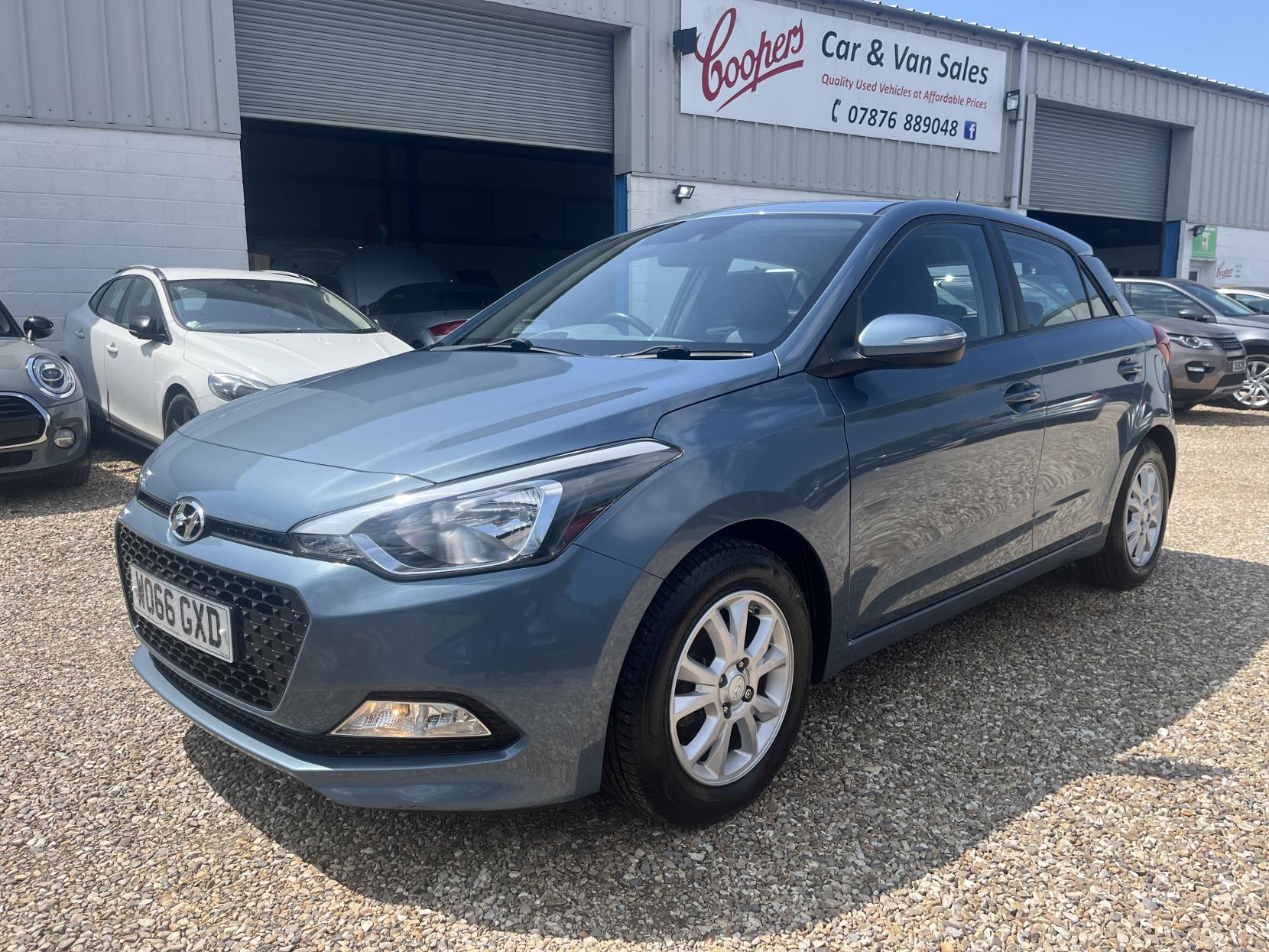 Hyundai i20 1.2 SE Hatchback 5dr Petrol Manual Euro 6 (84 ps)