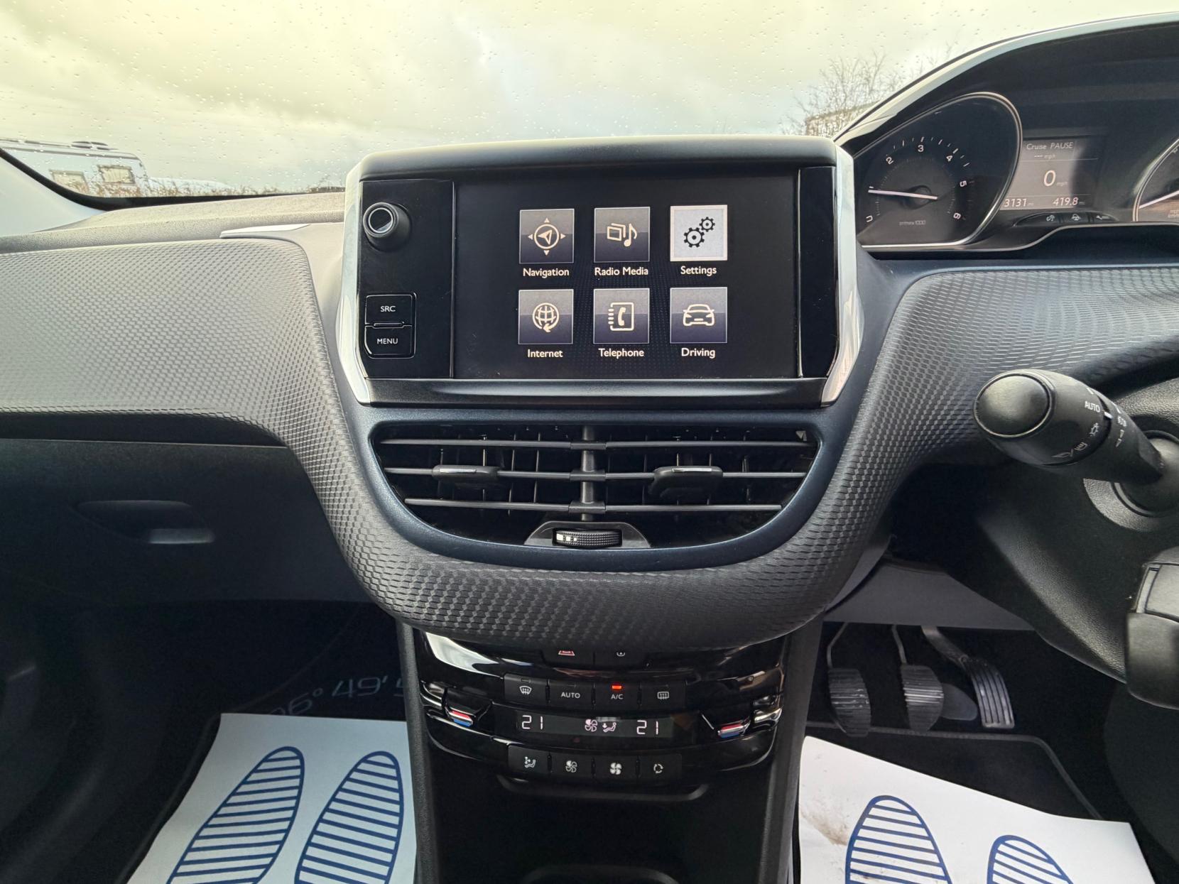 Peugeot 2008 1.6 e-HDi Crossway SUV 5dr Diesel Manual Euro 5 (s/s) (115 ps)