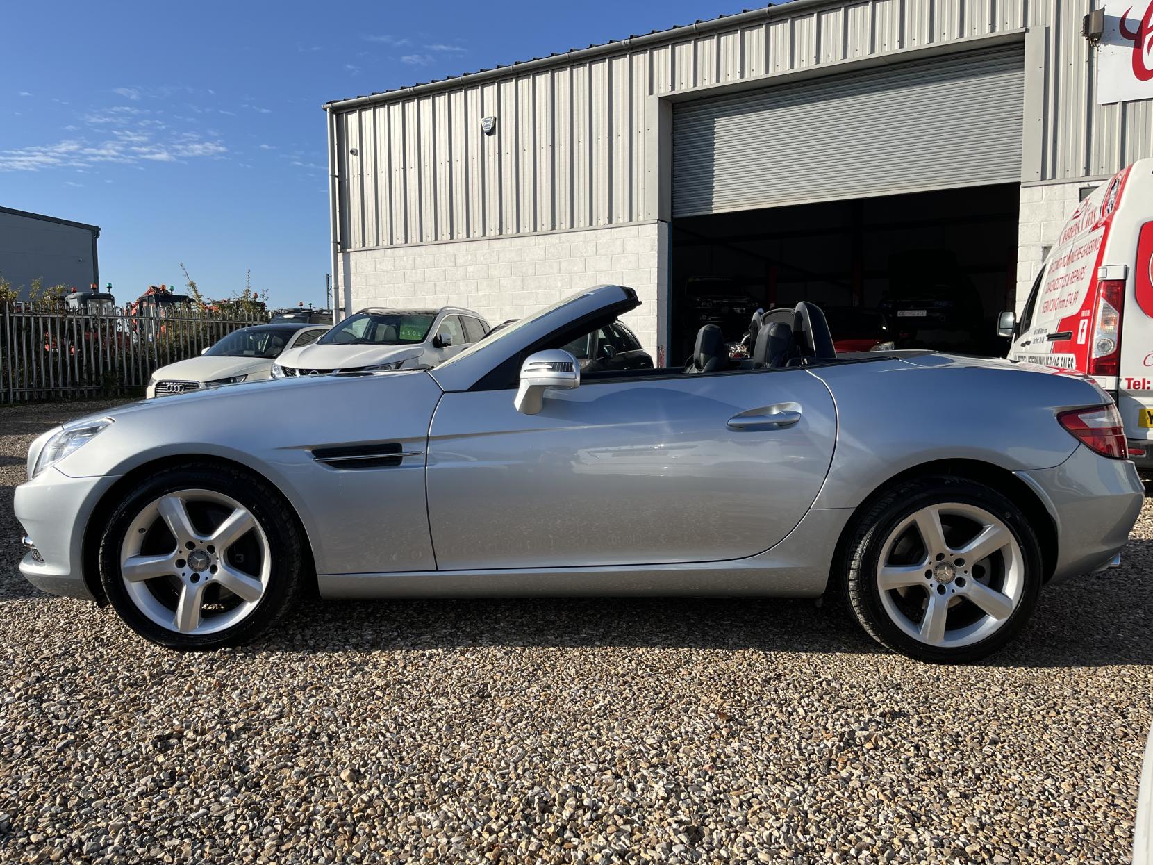 Mercedes-Benz SLK 2.1 SLK250 CDI Convertible 2dr Diesel G-Tronic+ Euro 5 (s/s) (204 ps)