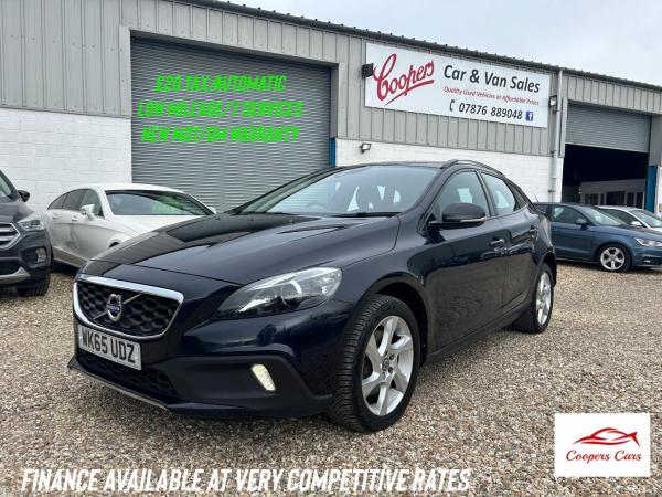 Volvo V40 Cross Country 2.0 D2 Lux Hatchback 5dr Diesel Auto Euro 6 (s/s) (120 ps)
