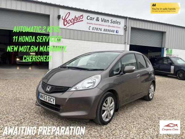 Honda Jazz 1.4 i-VTEC ES Plus Hatchback 5dr Petrol CVT Euro 5 (99 ps)