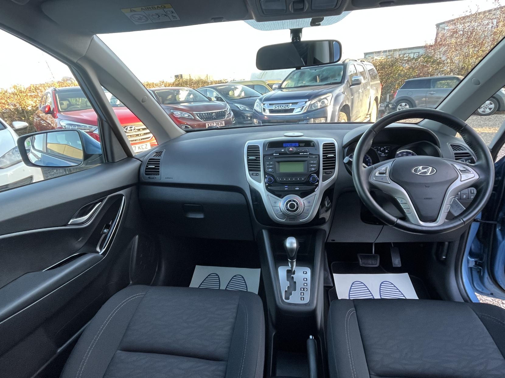 Hyundai ix20 1.6 Style Hatchback 5dr Petrol Auto Euro 5 (123 bhp)