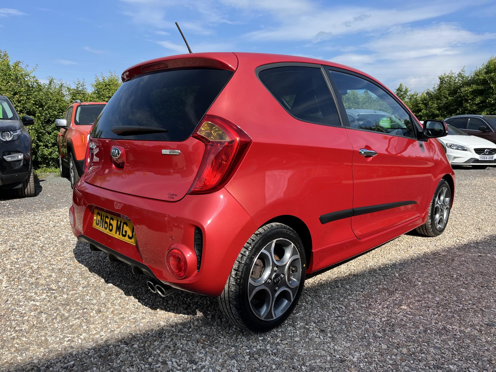 Kia Picanto 1.25 EcoDynamics Chilli Hatchback 3dr Petrol Manual Euro 6 (s/s) (84 bhp)