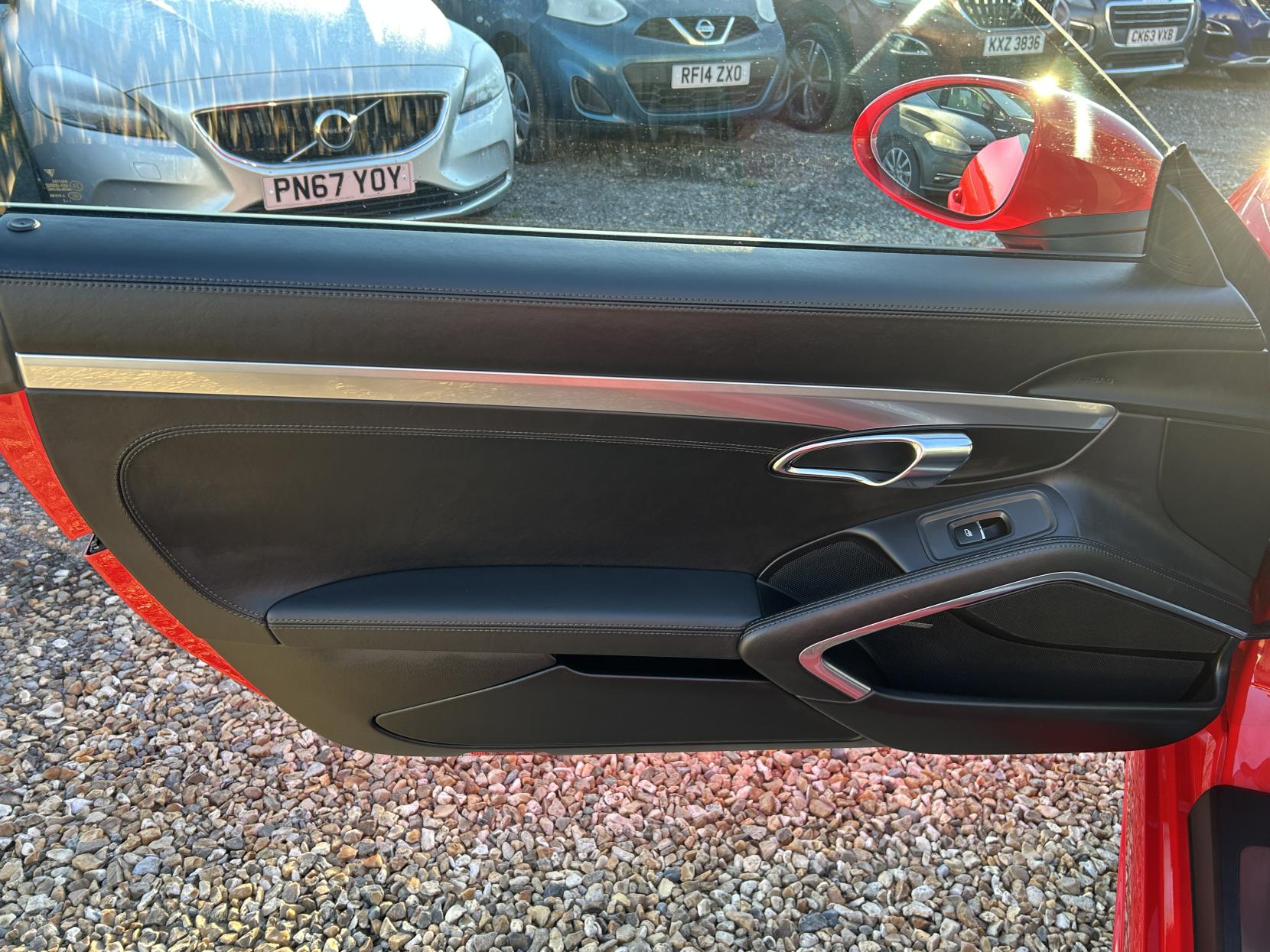 Porsche 718 Boxster 2.0T Convertible 2dr Petrol PDK Euro 6 (s/s) (300 ps)