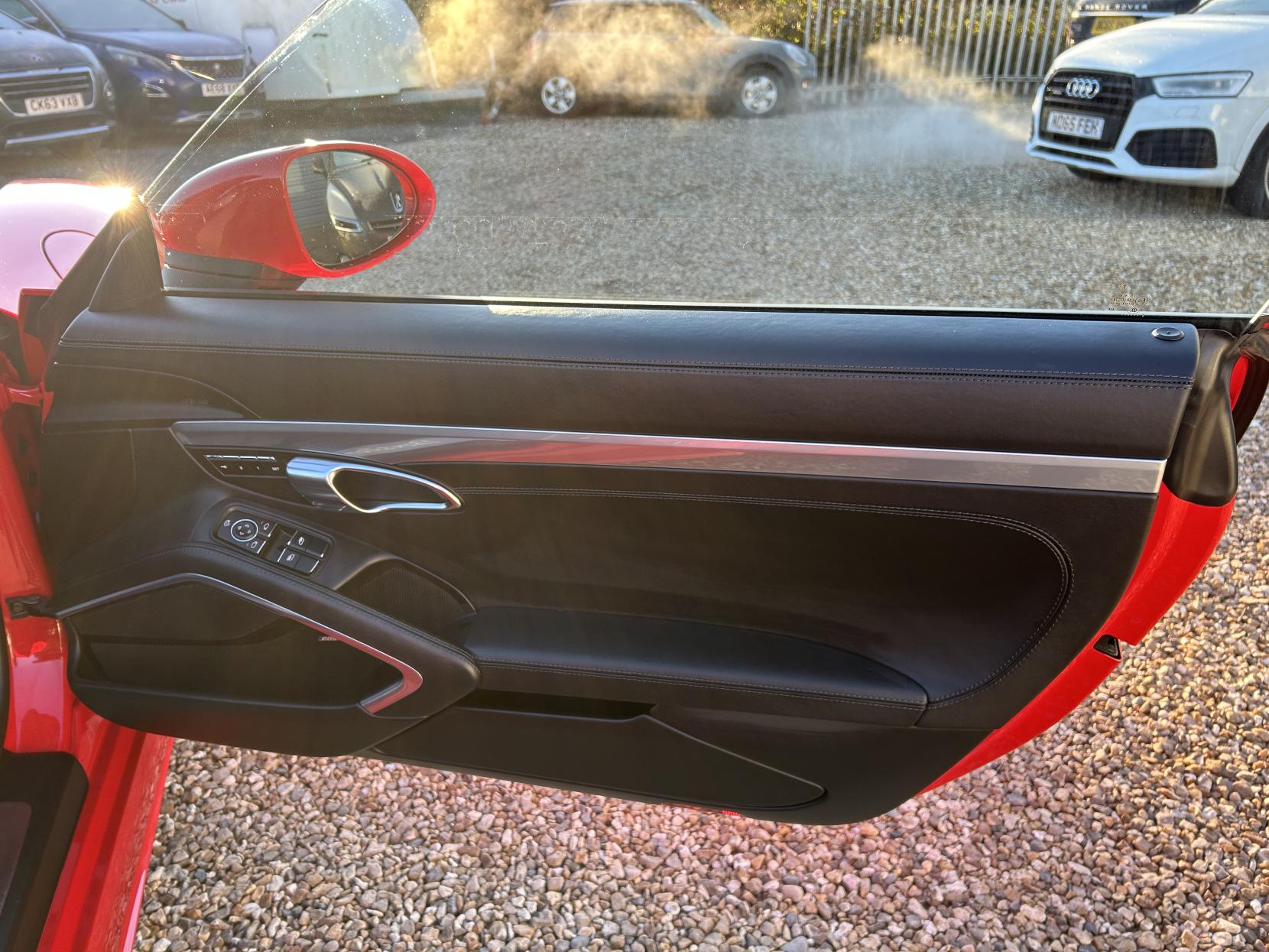 Porsche 718 Boxster 2.0T Convertible 2dr Petrol PDK Euro 6 (s/s) (300 ps)