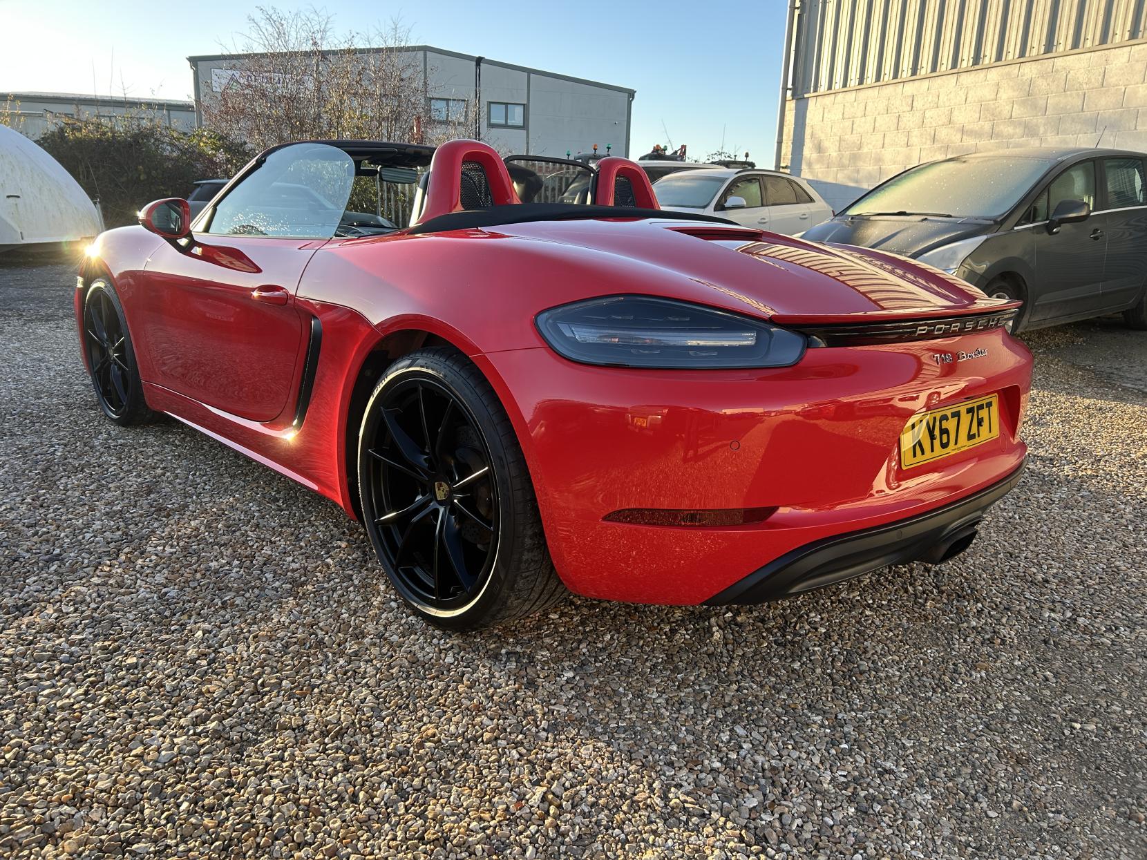 Porsche 718 Boxster 2.0T Convertible 2dr Petrol PDK Euro 6 (s/s) (300 ps)