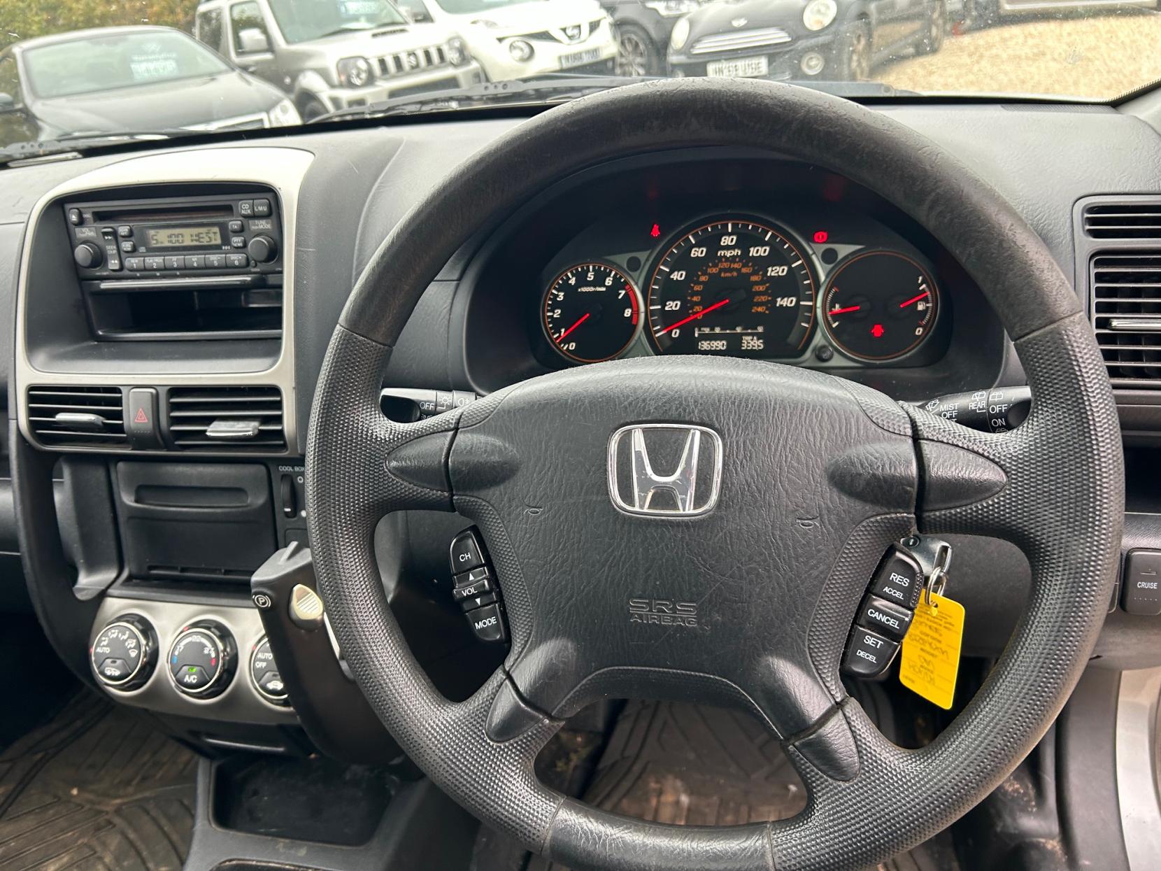 Honda CR-V 2.0 i-VTEC Sport SUV 5dr Petrol Manual (216 g/km, 150 bhp)