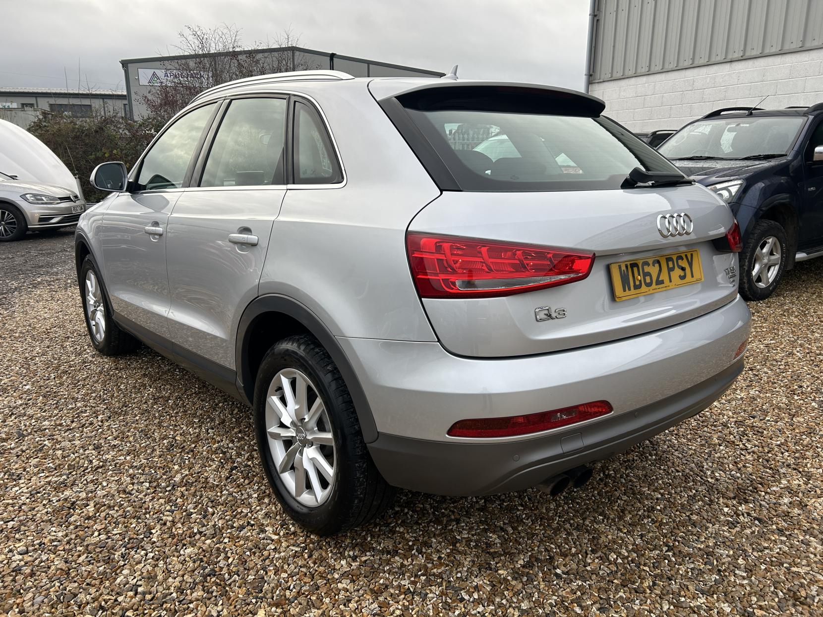 Audi Q3 2.0 TFSI SE SUV 5dr Petrol S Tronic quattro Euro 5 (s/s) (170 ps)