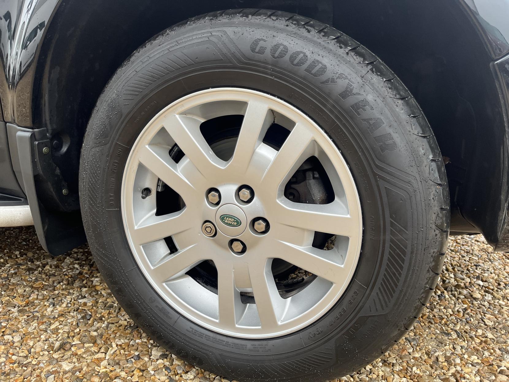 Land Rover Freelander 2 2.2 TD4 XS SUV 5dr Diesel Manual 4WD Euro 5 (s/s) (150 ps)