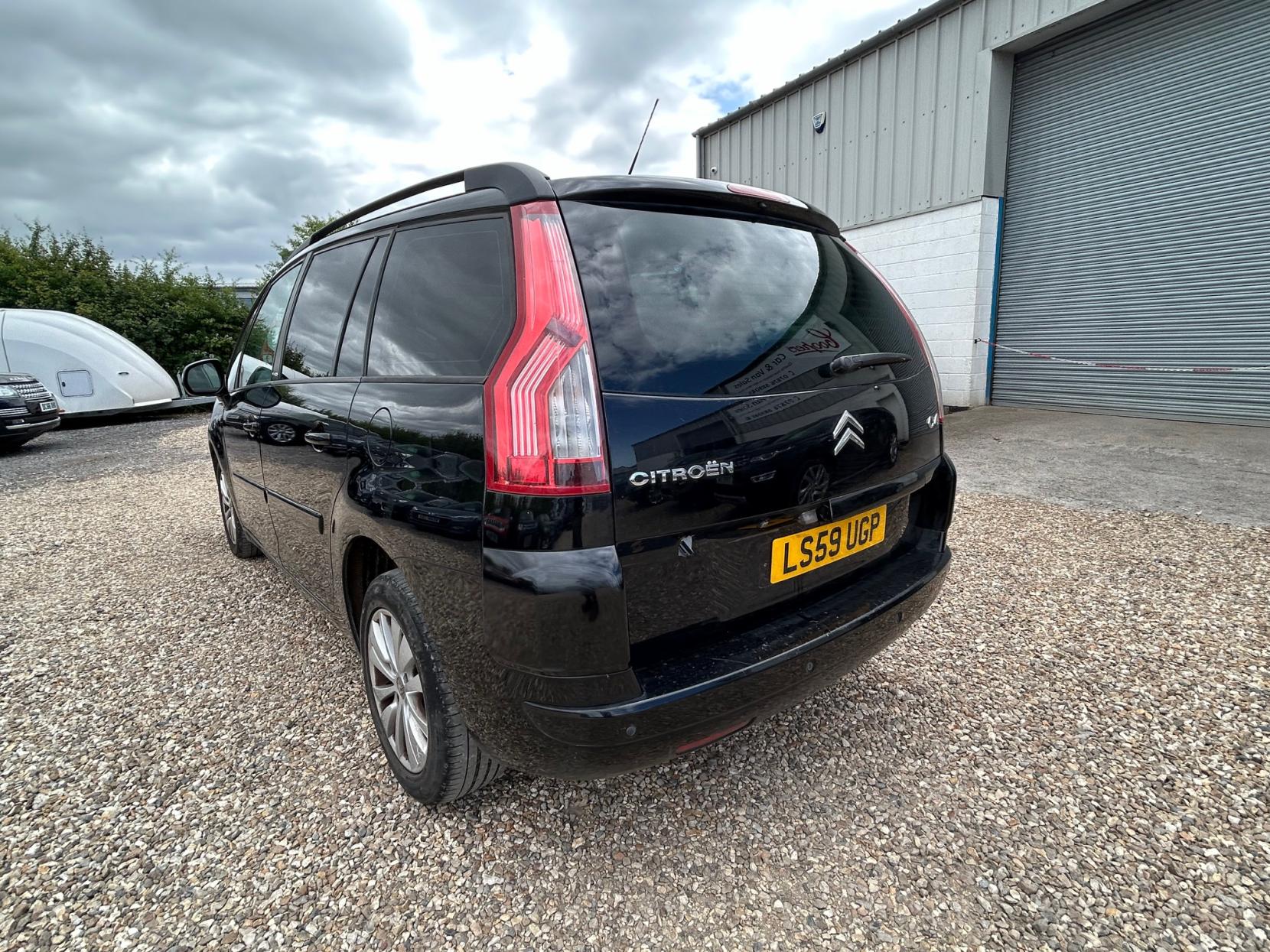 Citroen Grand C4 Picasso 1.6 HDi DPF VTR+ MPV 5dr Diesel Manual Euro 4 (110 ps)