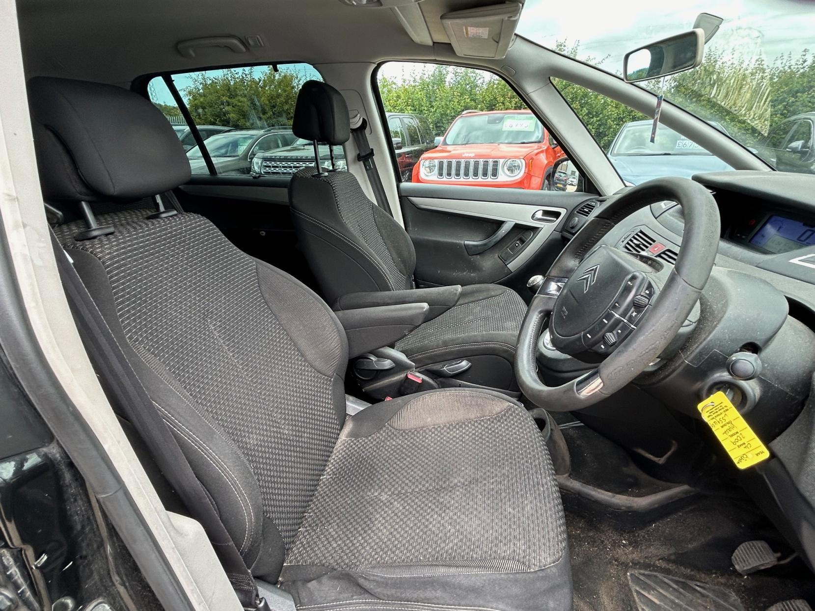 Citroen Grand C4 Picasso 1.6 HDi DPF VTR+ MPV 5dr Diesel Manual Euro 4 (110 ps)