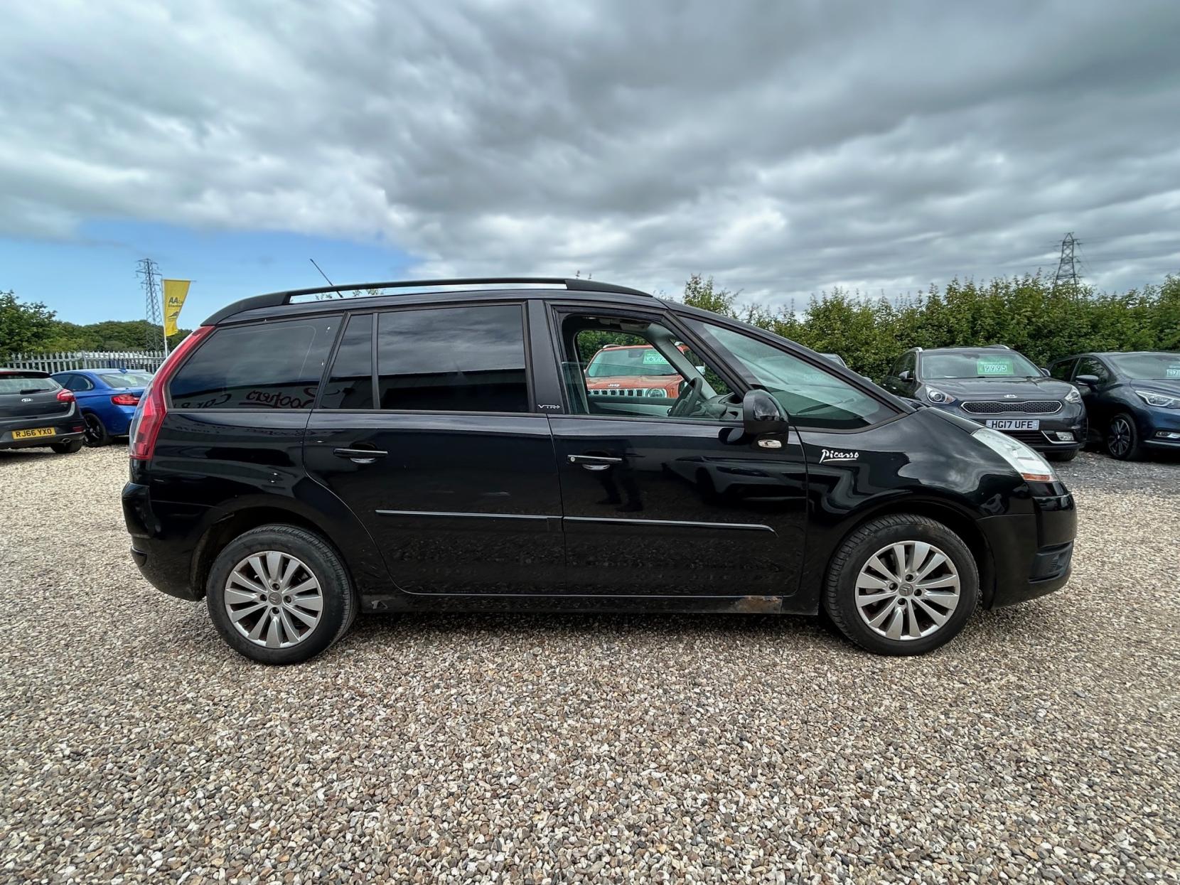 Citroen Grand C4 Picasso 1.6 HDi DPF VTR+ MPV 5dr Diesel Manual Euro 4 (110 ps)