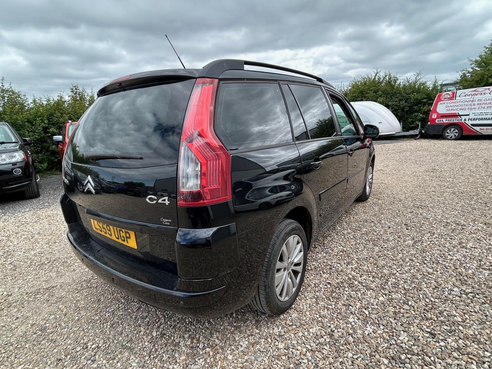 Citroen Grand C4 Picasso 1.6 HDi DPF VTR+ MPV 5dr Diesel Manual Euro 4 (110 ps)